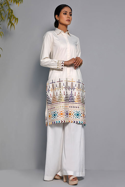 Pakistani Off-White Geometric Embroidered Cotton Salwar Kameez (2-Piece) - Image 1