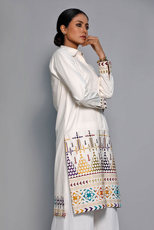 Pakistani Off-White Geometric Embroidered Cotton Salwar Kameez (2-Piece) - Image 2