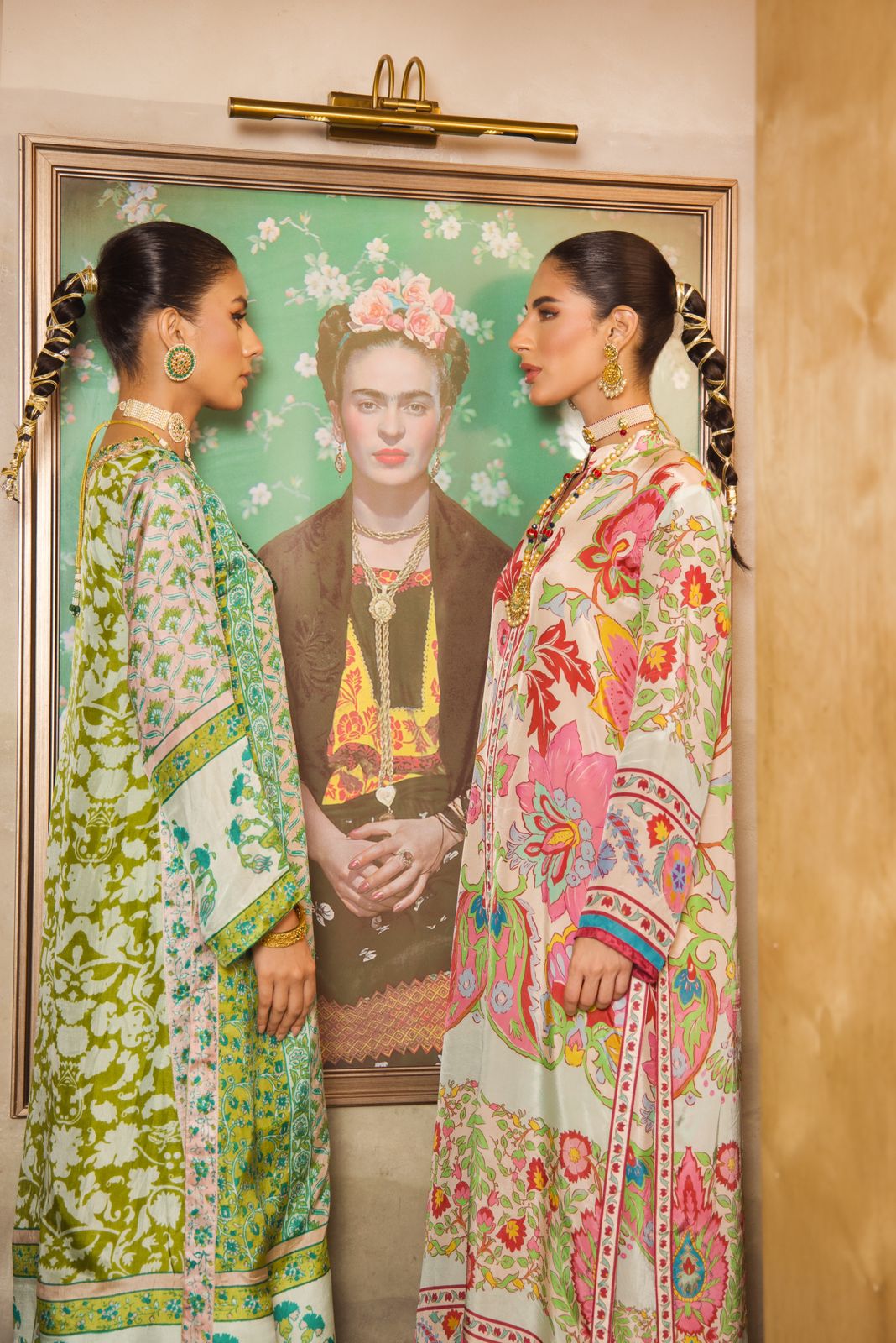 Pakistani Off-White Multicolour Printed Crepe Silk Salwar Kameez (2-Piece) - Image 8