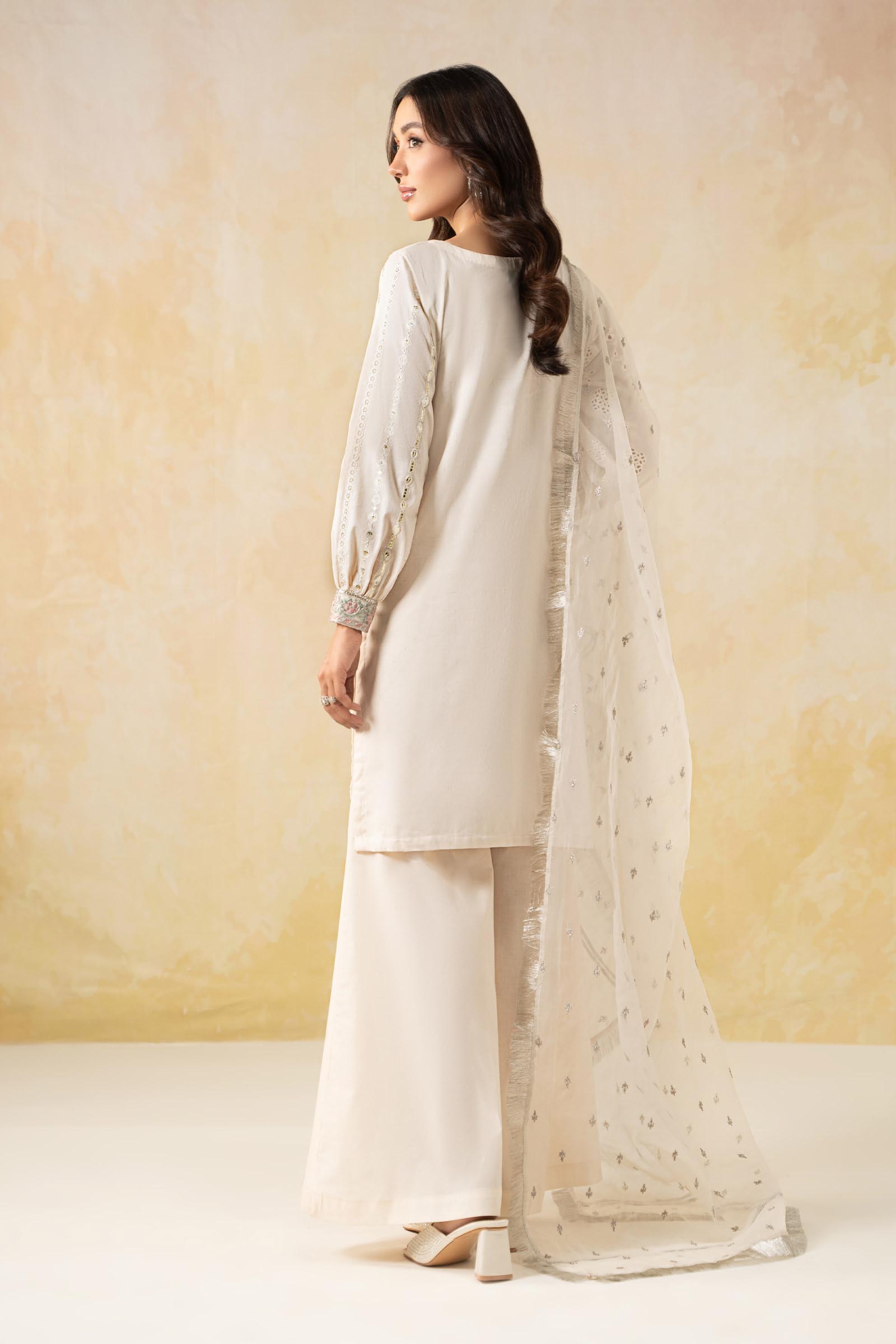 Off-White Embroidered Dobby Salwar Kameez (3-Piece) - Image 5