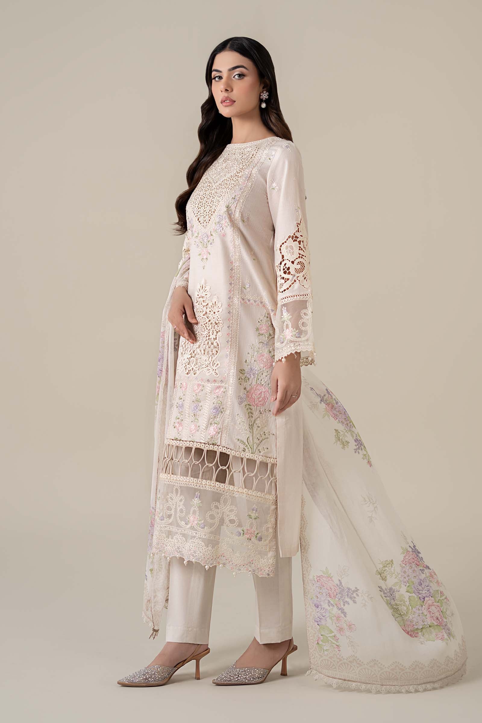 Pakistani Off-White Embroidered Dobby Lawn Salwar Kameez (3-Piece) - Image 4