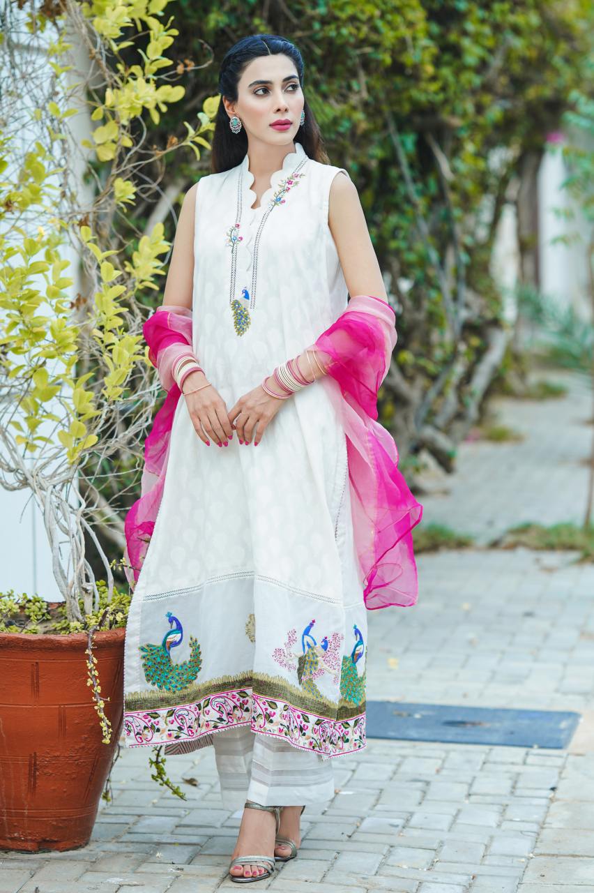 Off-White Embroidered Long Shirt 3-Piece - Image 2