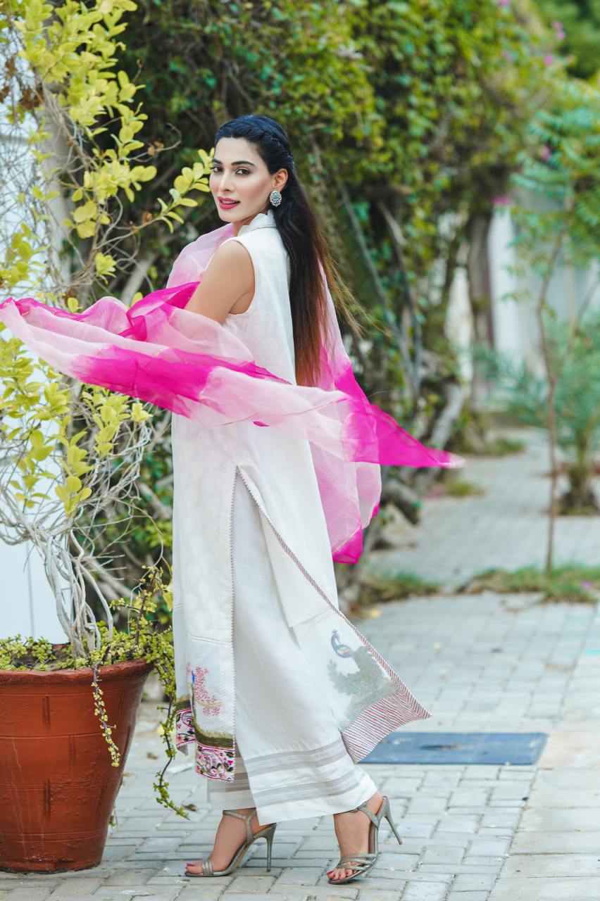 Off-White Embroidered Long Shirt 3-Piece - Image 4