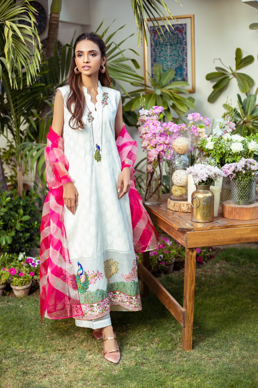 Off-White Embroidered Long Shirt 3-Piece - Image 5