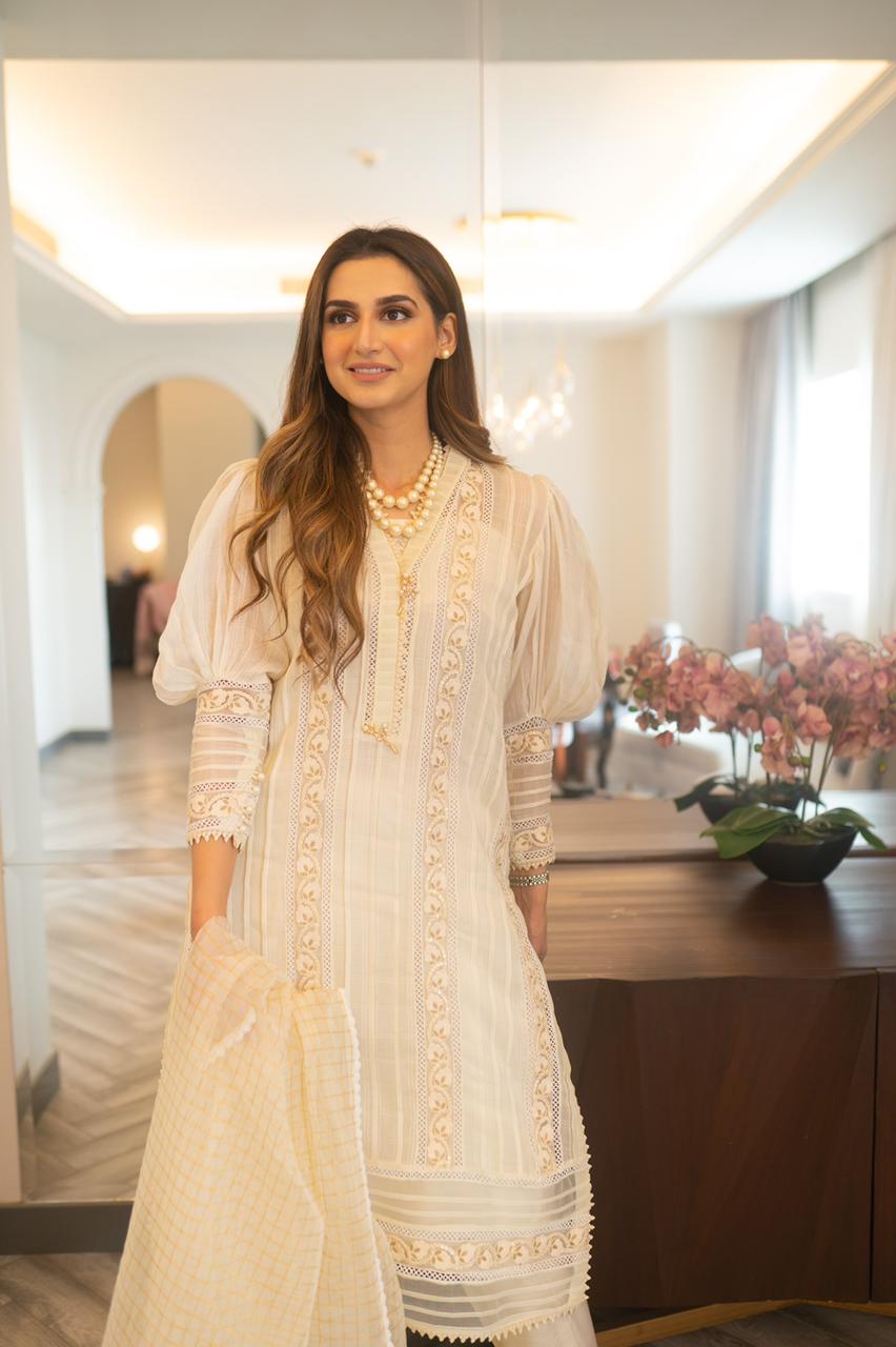 Pakistani Ivory Embroidered Jacquard Lawn Salwar Kameez (4-Piece) - Image 2