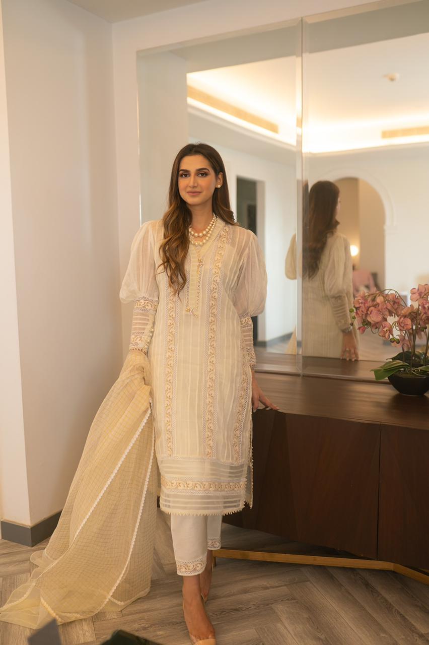 Pakistani Ivory Embroidered Jacquard Lawn Salwar Kameez (4-Piece) - Image 3