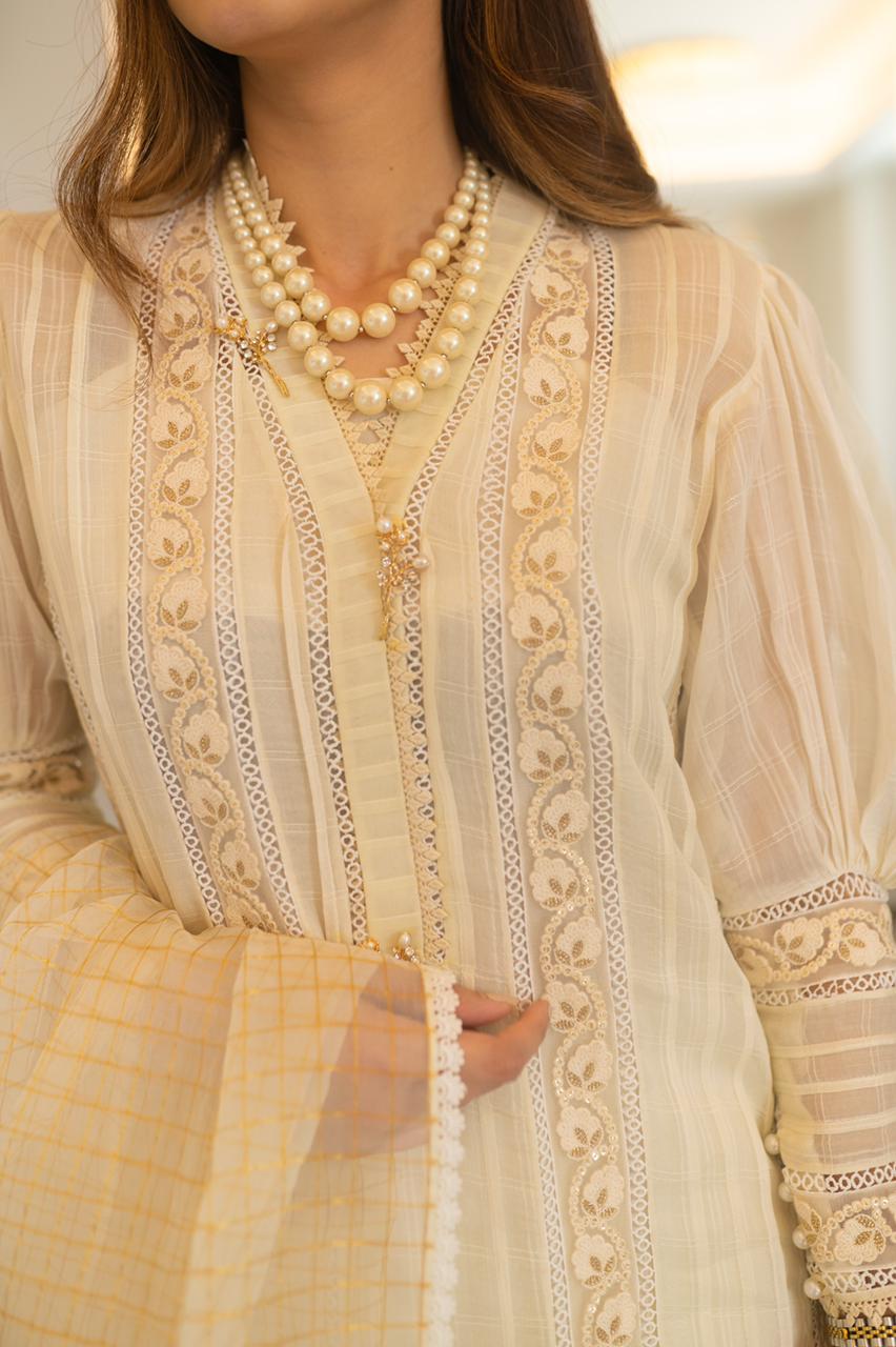 Pakistani Ivory Embroidered Jacquard Lawn Salwar Kameez (4-Piece) - Image 4