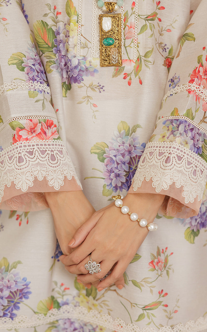 Pakistani Ivory Floral Embroidered Khaddi Net Salwar Kameez (2-Piece) - Image 2