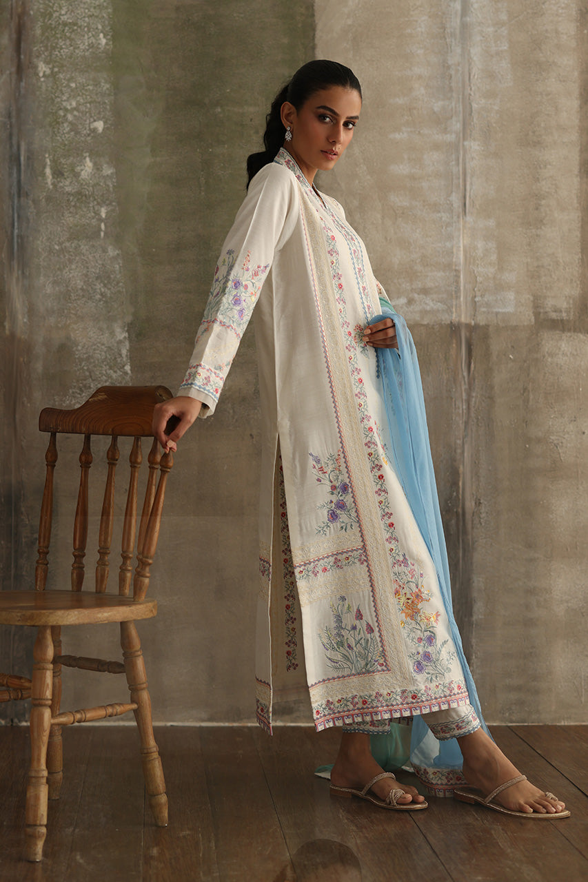 Pakistani Ivory Floral Embroidered Khaddi Silk Salwar Kameez (3-Piece) - Image 2