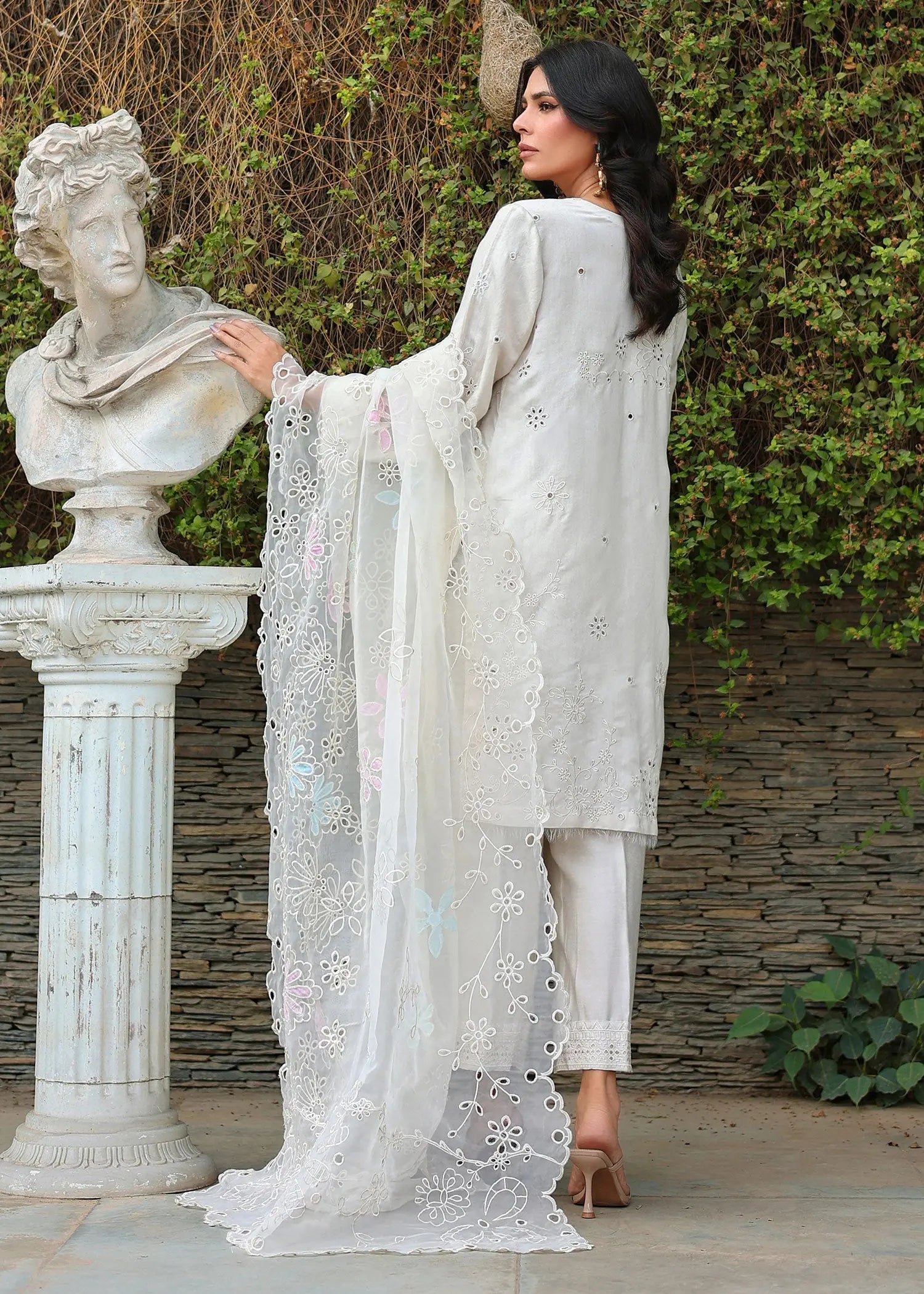 Pakistani Ivory Embroidered Khadi Silk Salwar Kameez (3-Piece) - Image 4