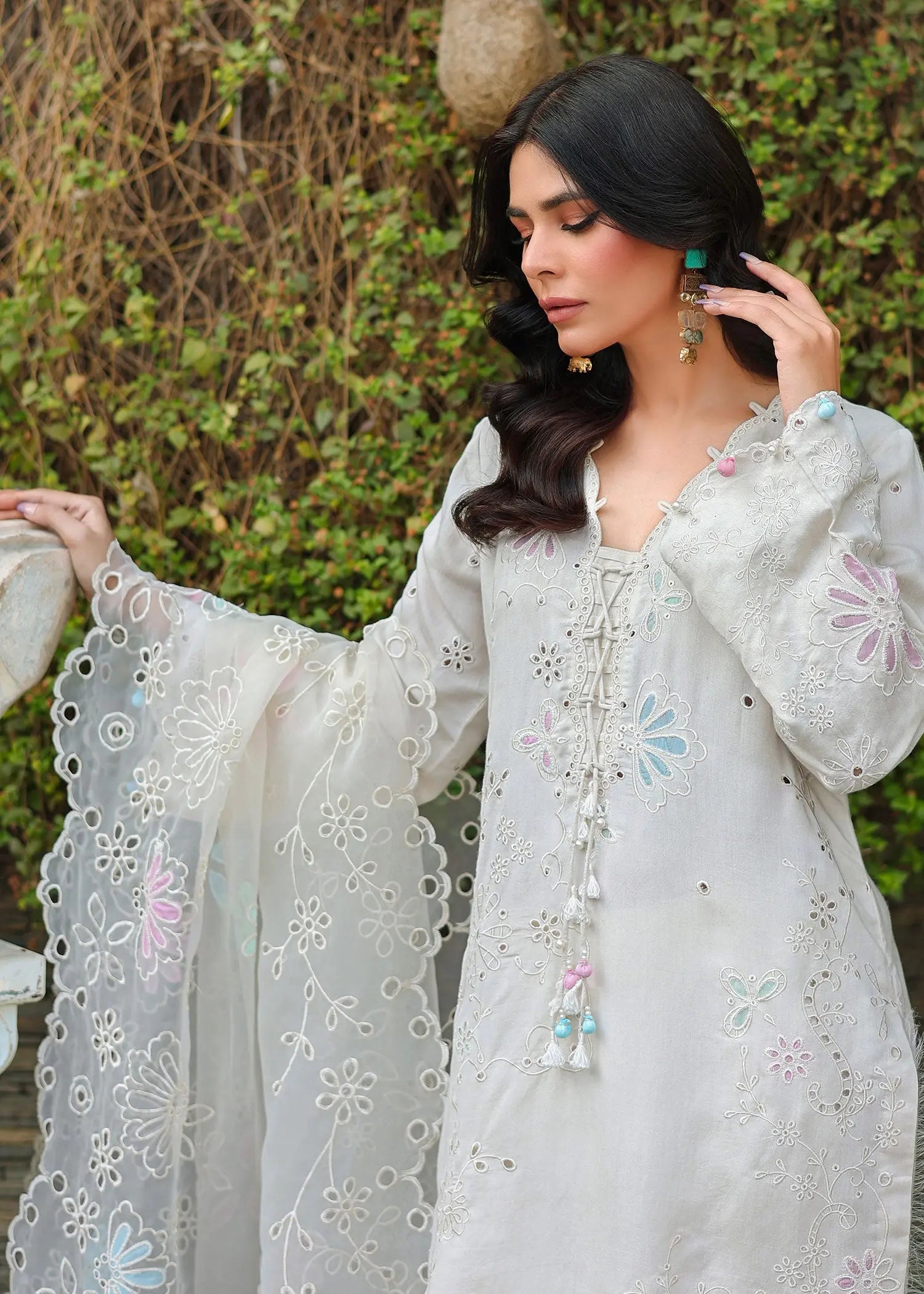 Pakistani Ivory Embroidered Khadi Silk Salwar Kameez (3-Piece) - Image 5