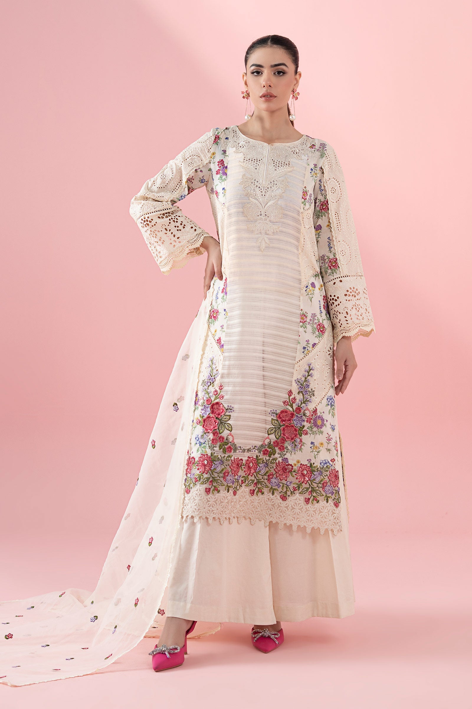 Pakistani Off-White Embroidered Lawn & Organza Salwar Kameez (3-Piece) - Image 1