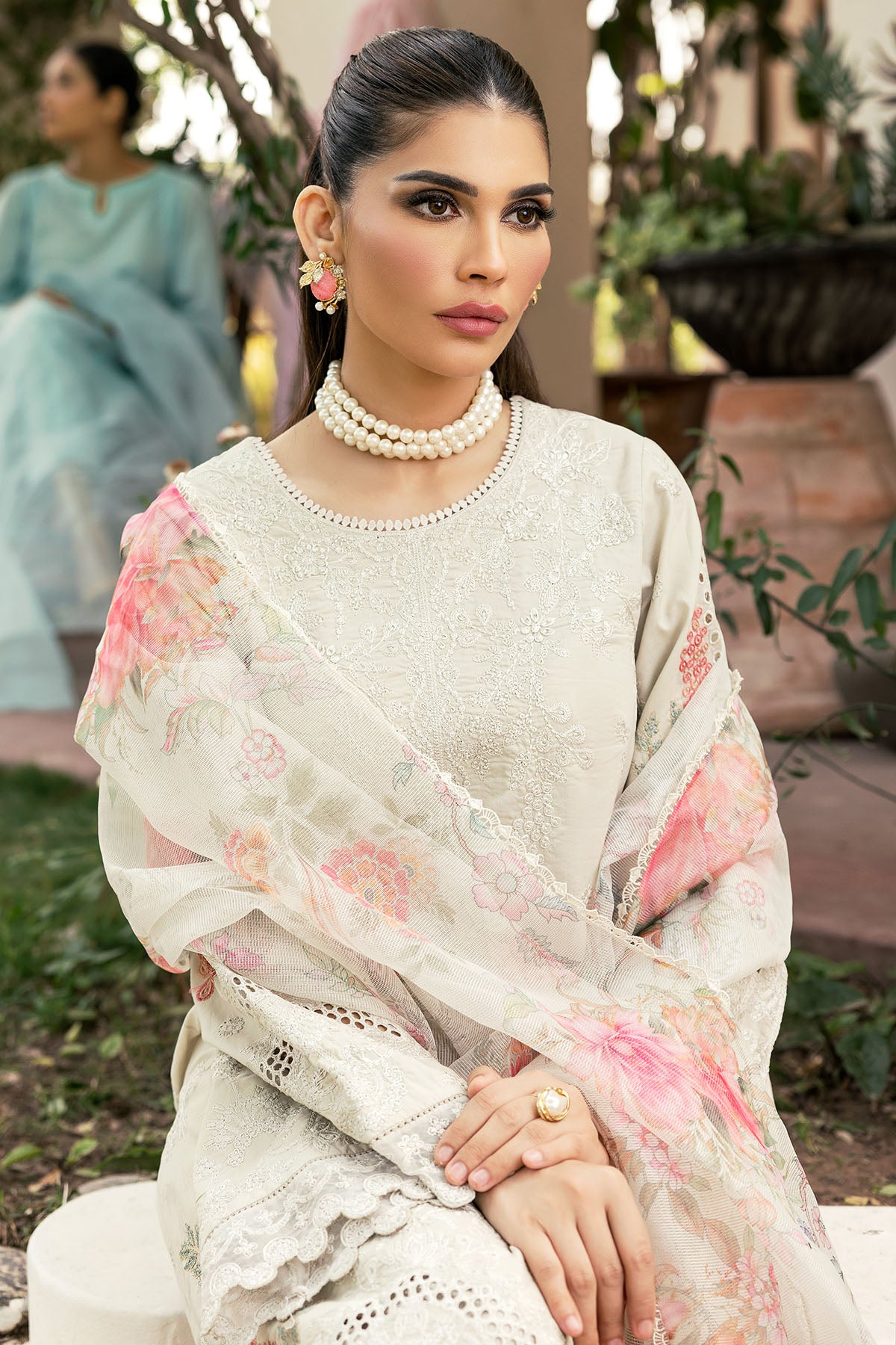 Pakistani Ivory Schiffli Embroidered Lawn 3-Piece Suit - Image 6