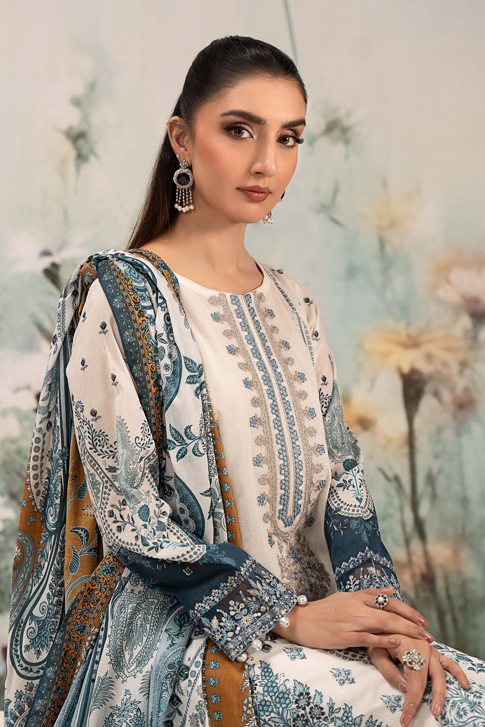 Pakistani Off White Embroidered Lawn Salwar Kameez (3-Piece) - Image 4