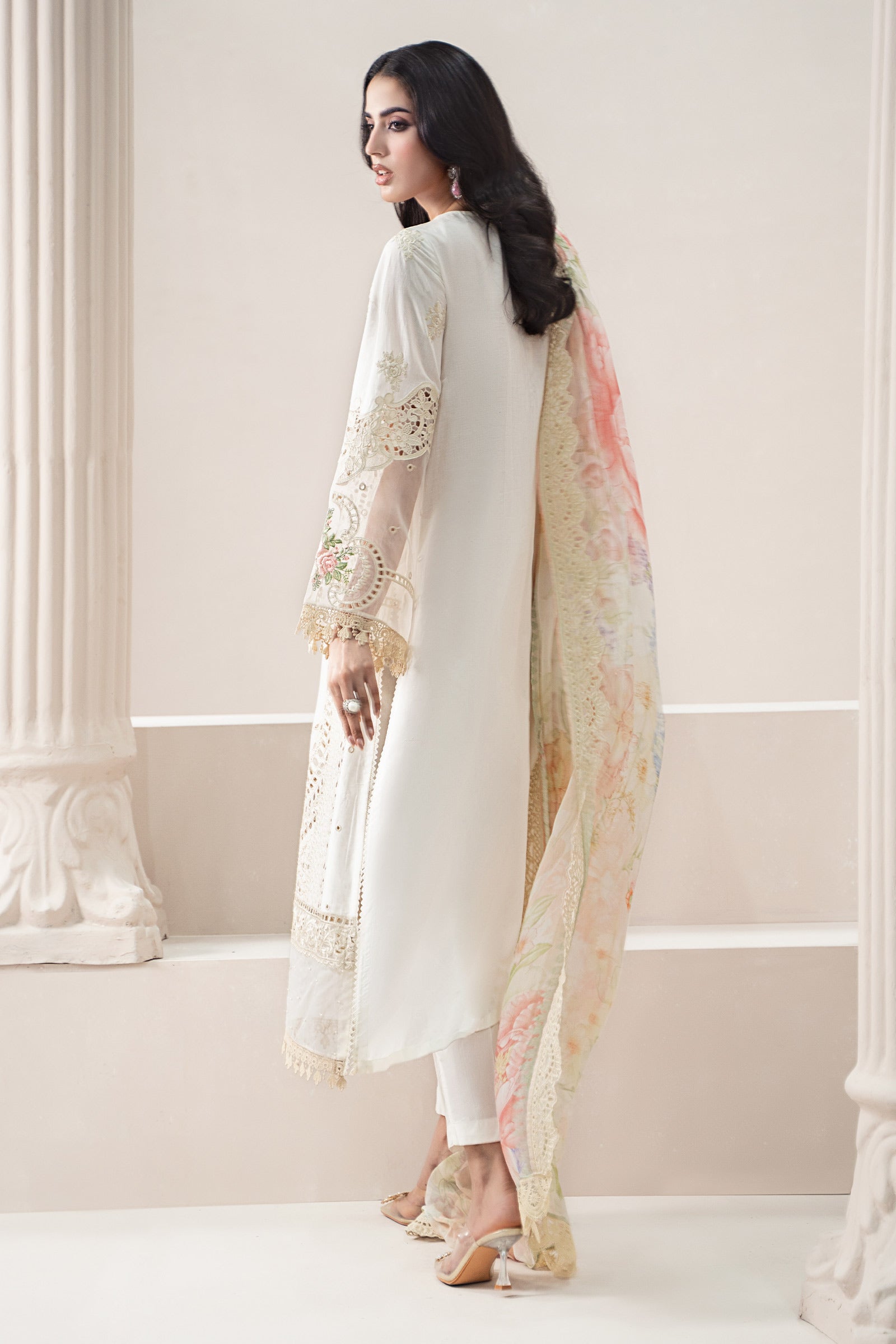 Off-White Embroidered Lawn & Chiffon 3-Piece Suit - Image 6
