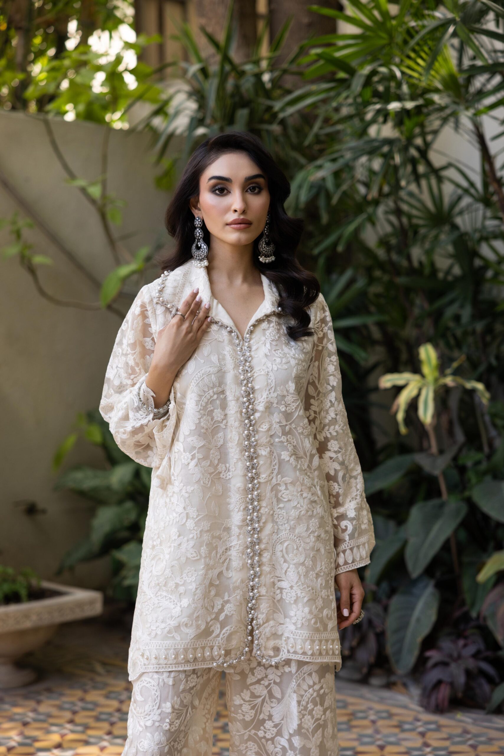 Off-White Dorri Embroidered Pure Organza Kurta Set (2-Piece) - Image 6