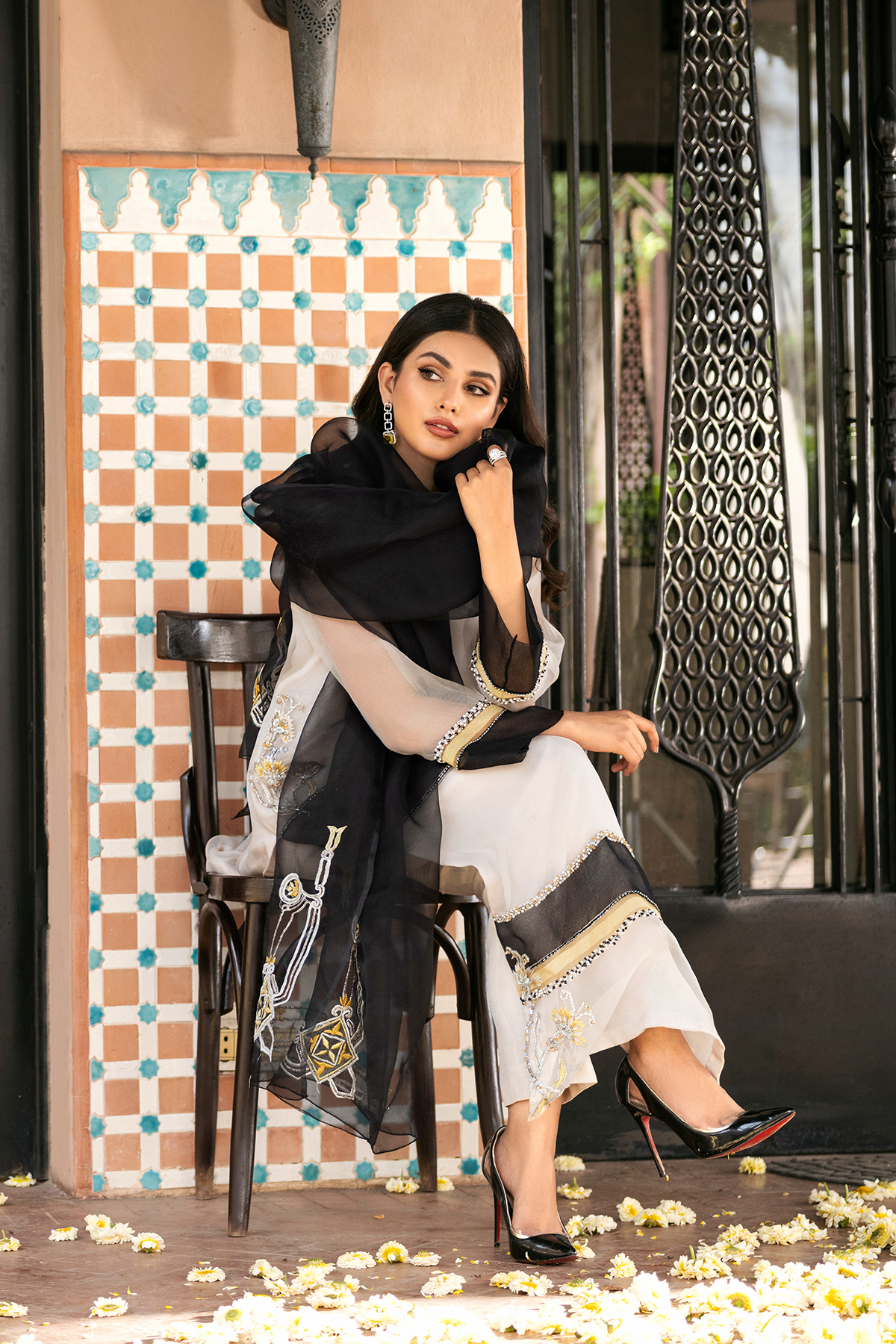 Pakistani Cream Embroidered Organza Salwar Kameez (3-Piece) - Image 5