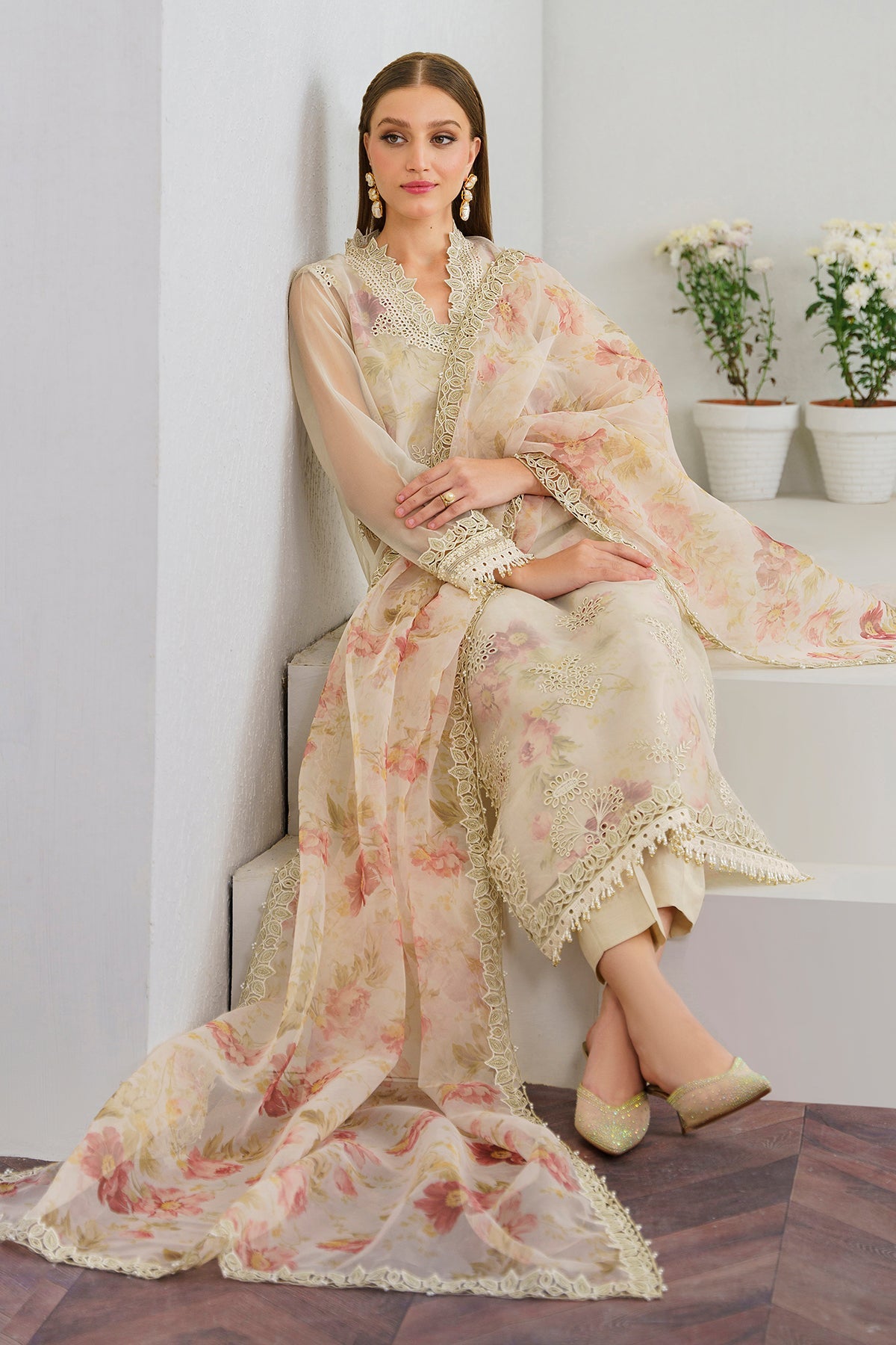 Pakistani Ivory Pastel Floral Embroidered Organza Salwar Kameez (3-Piece) - Image 3