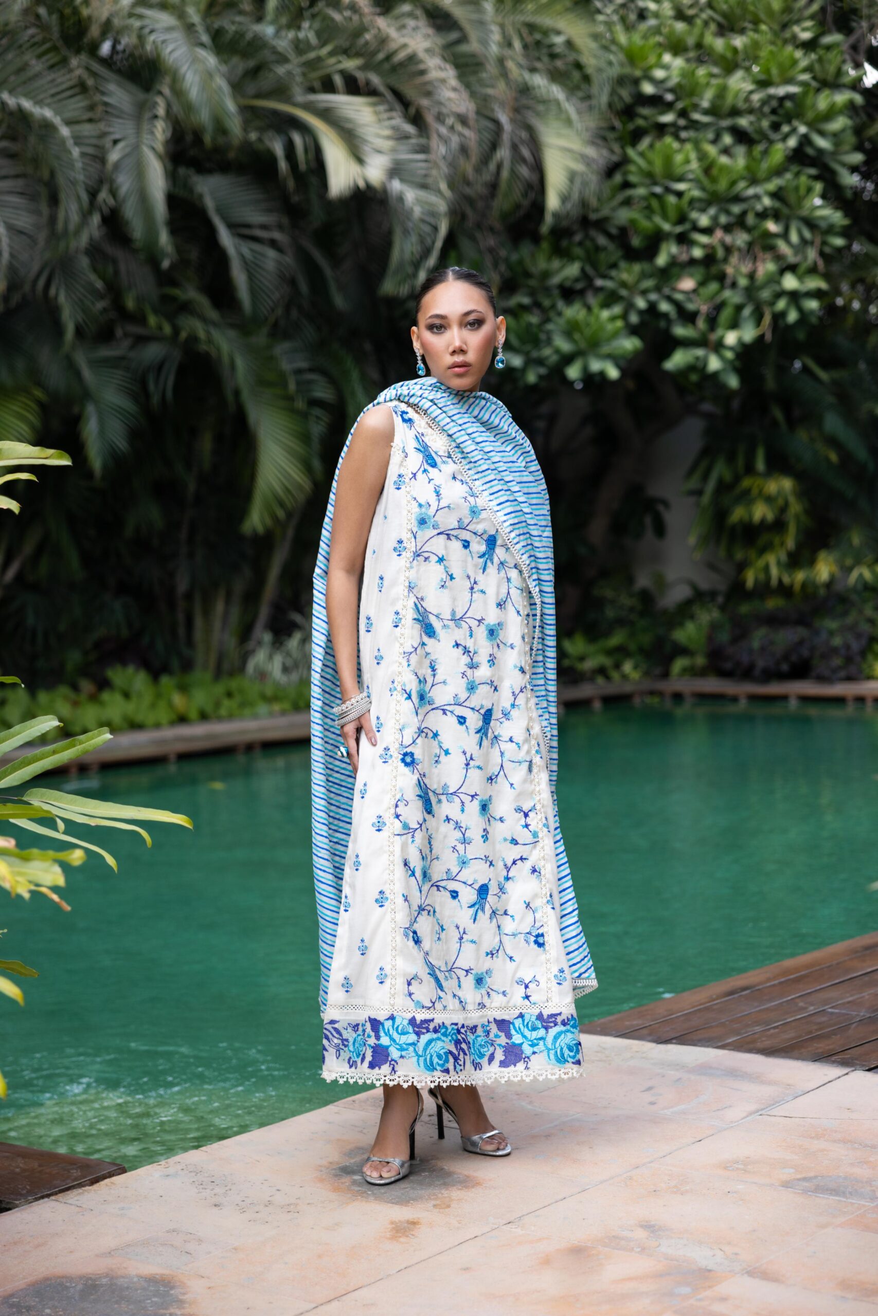 Pakistani Off-White Embroidered Silk Kurta Set (3-Piece) - Image 8