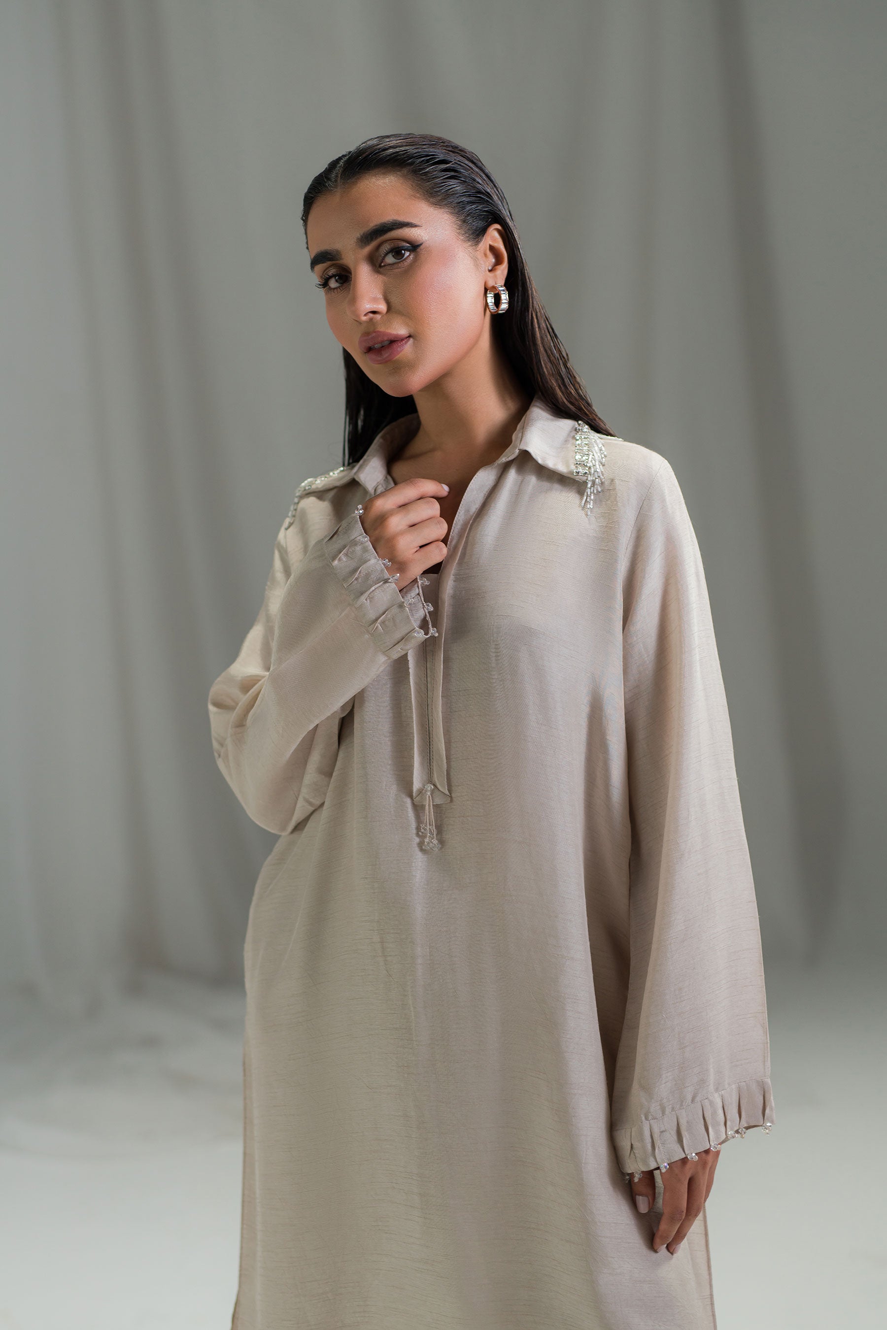 Pakistani Ivory Crystal & Pearl Raw Silk Co-ord Set (2-Piece) - Image 3