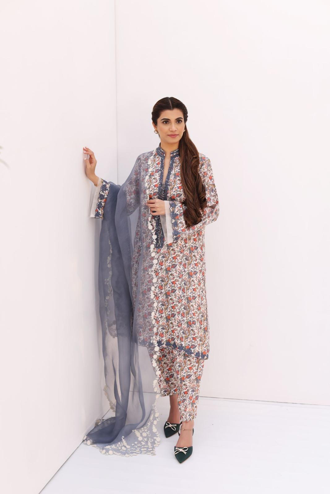 Ivory Multi-Colour Printed Raw Silk Salwar Kameez (3-Piece) - Image 2