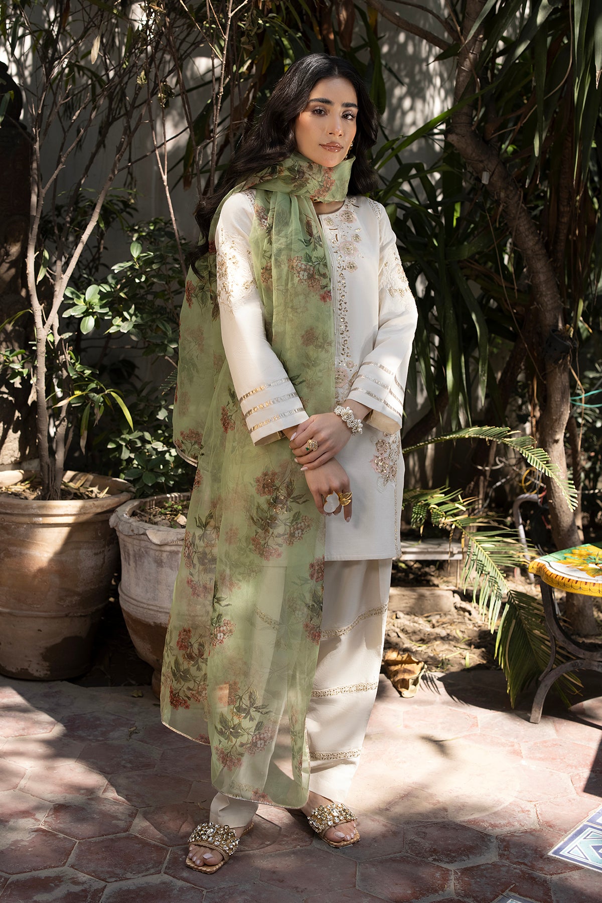 Pakistani Off-White Embroidered Raw Silk Salwar Kameez (3-Piece) - Image 4