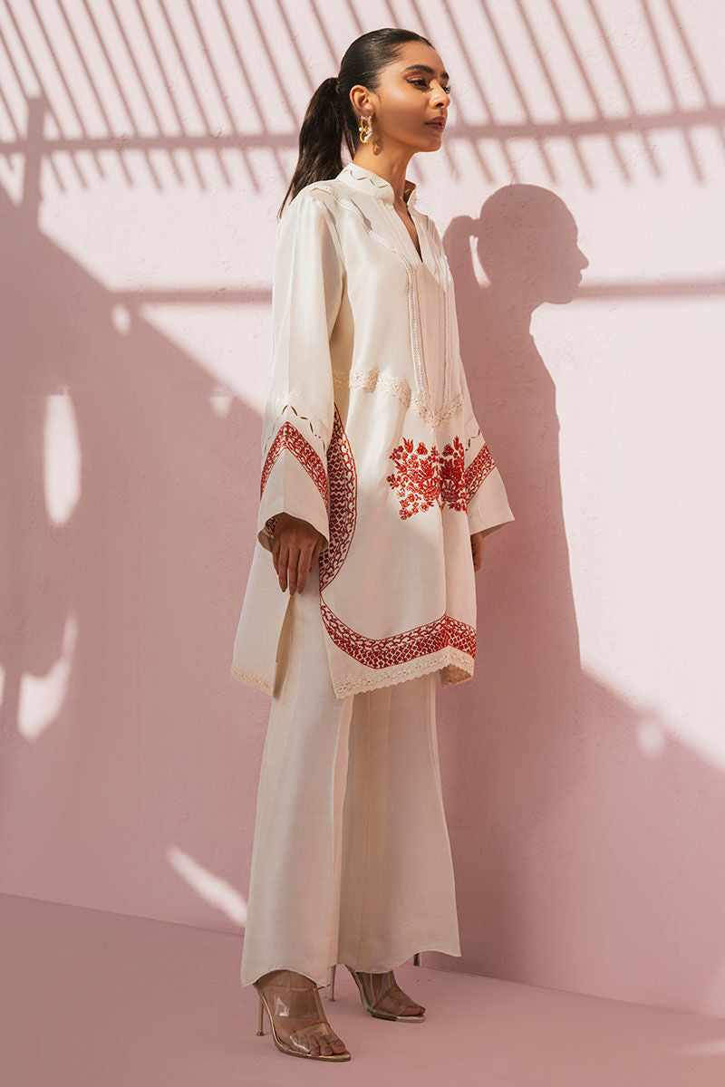 Pakistani Ivory Embroidered Pure Rawsilk Salwar Kameez (2-Piece) - Image 4