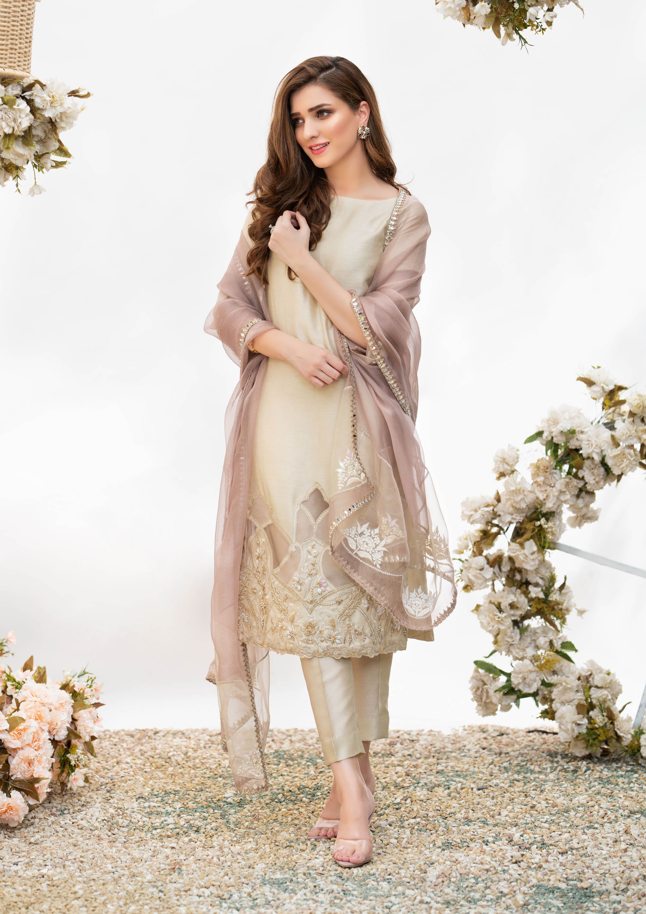 Ivory Embroidered Silk-Blend Kurta Set (3-Piece) - Image 2