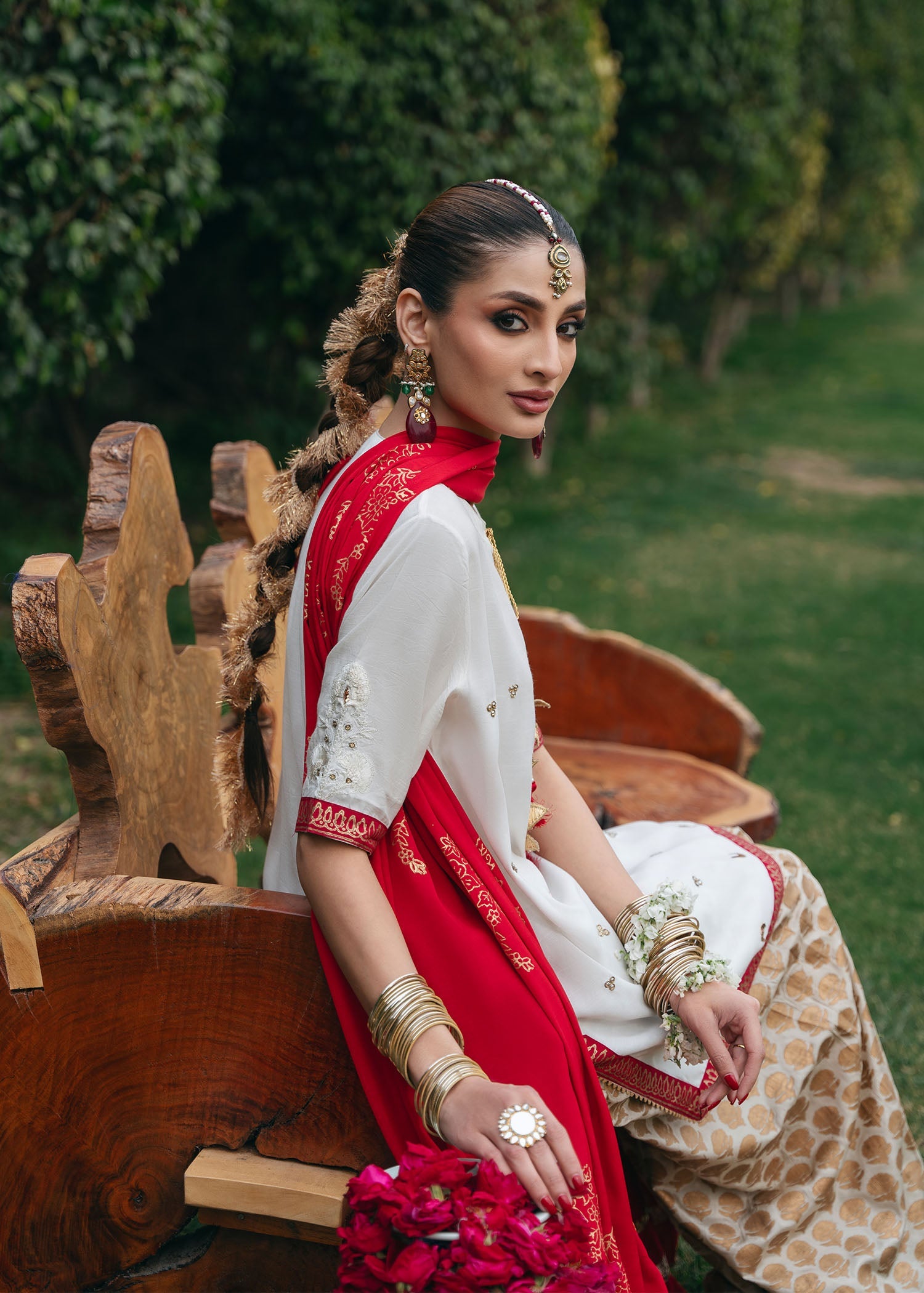 Ivory Hand-Embellished Silk Kurta Set (3-Piece) - Image 5