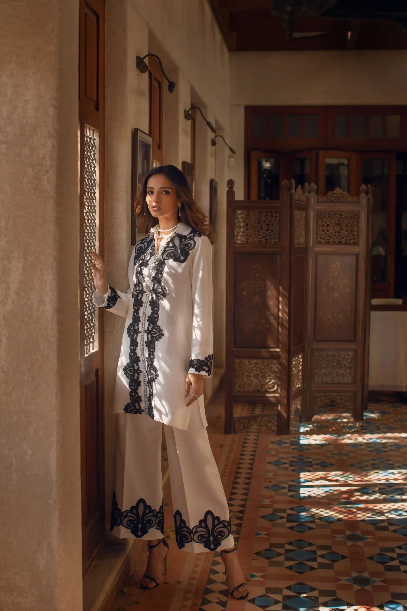 Pakistani Off-White Embroidered Silk Tunic Set (2-Piece) - Image 2