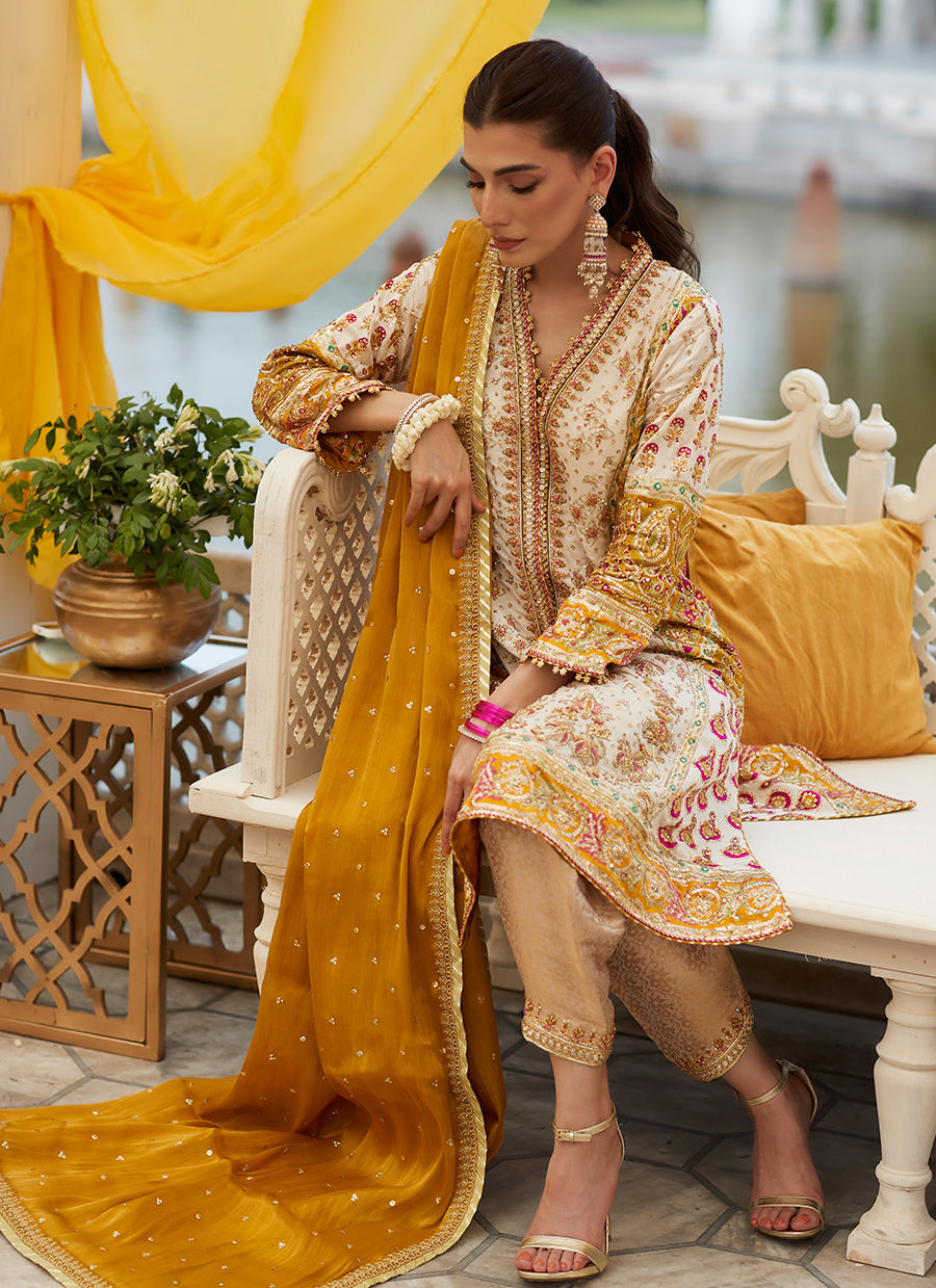 Pakistani Ivory Zardozi & Gota Silk Salwar Kameez (3-Piece) - Image 2