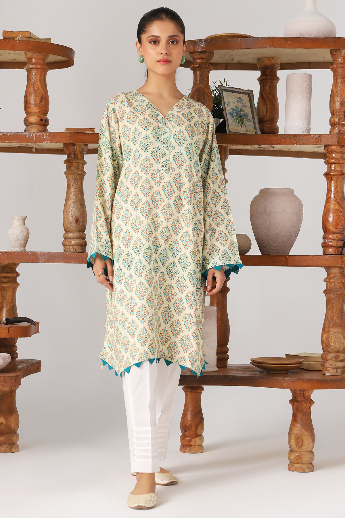 Pakistani Ivory Digital Printed Slub Linen Shirt (1-Pc) - Image 1