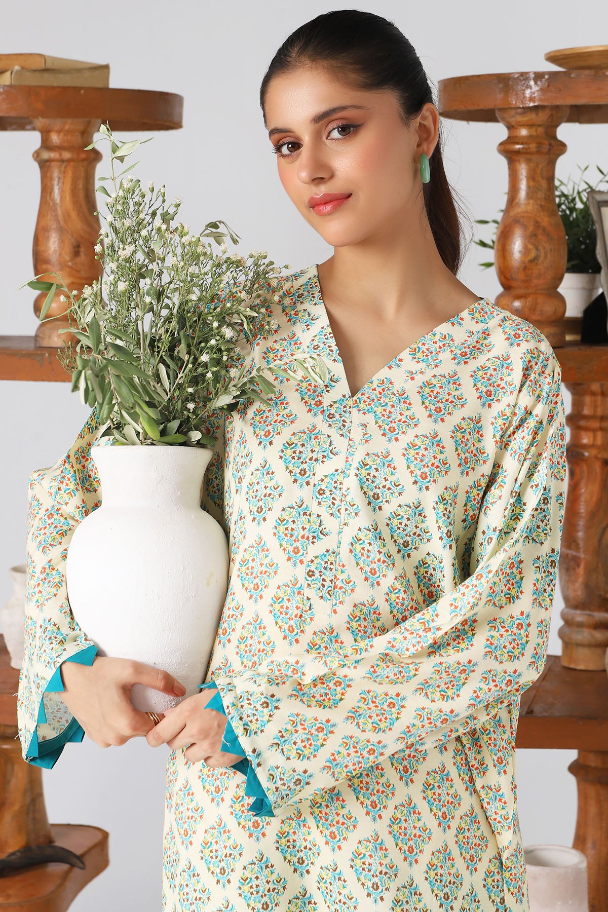 Pakistani Ivory Digital Printed Slub Linen Shirt (1-Pc) - Image 3