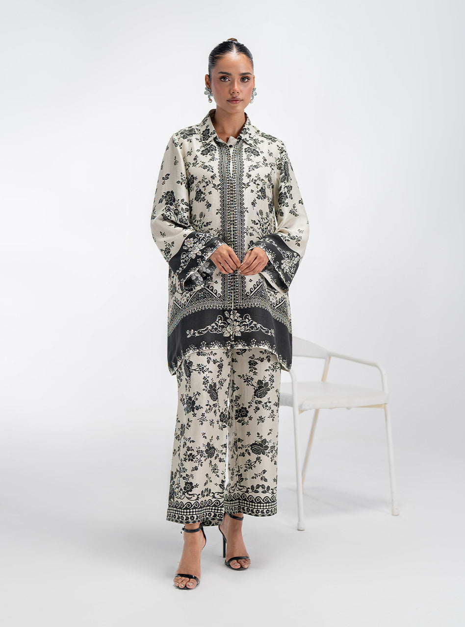 Pakistani Ivory Black Printed Viscose Co-ord Set (2-Piece) - Image 4