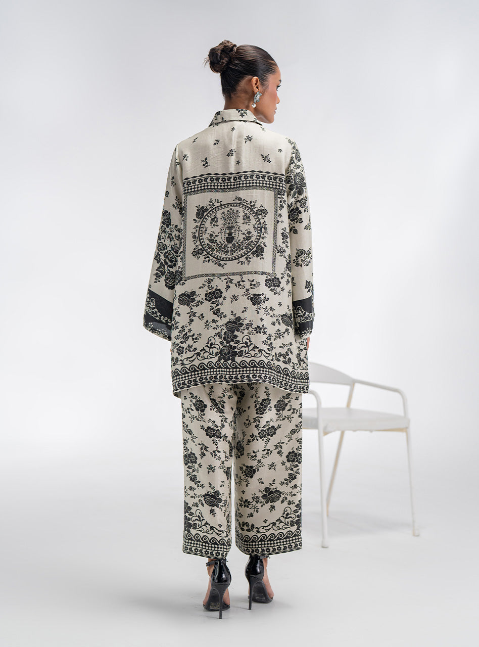 Pakistani Ivory Black Printed Viscose Co-ord Set (2-Piece) - Image 5