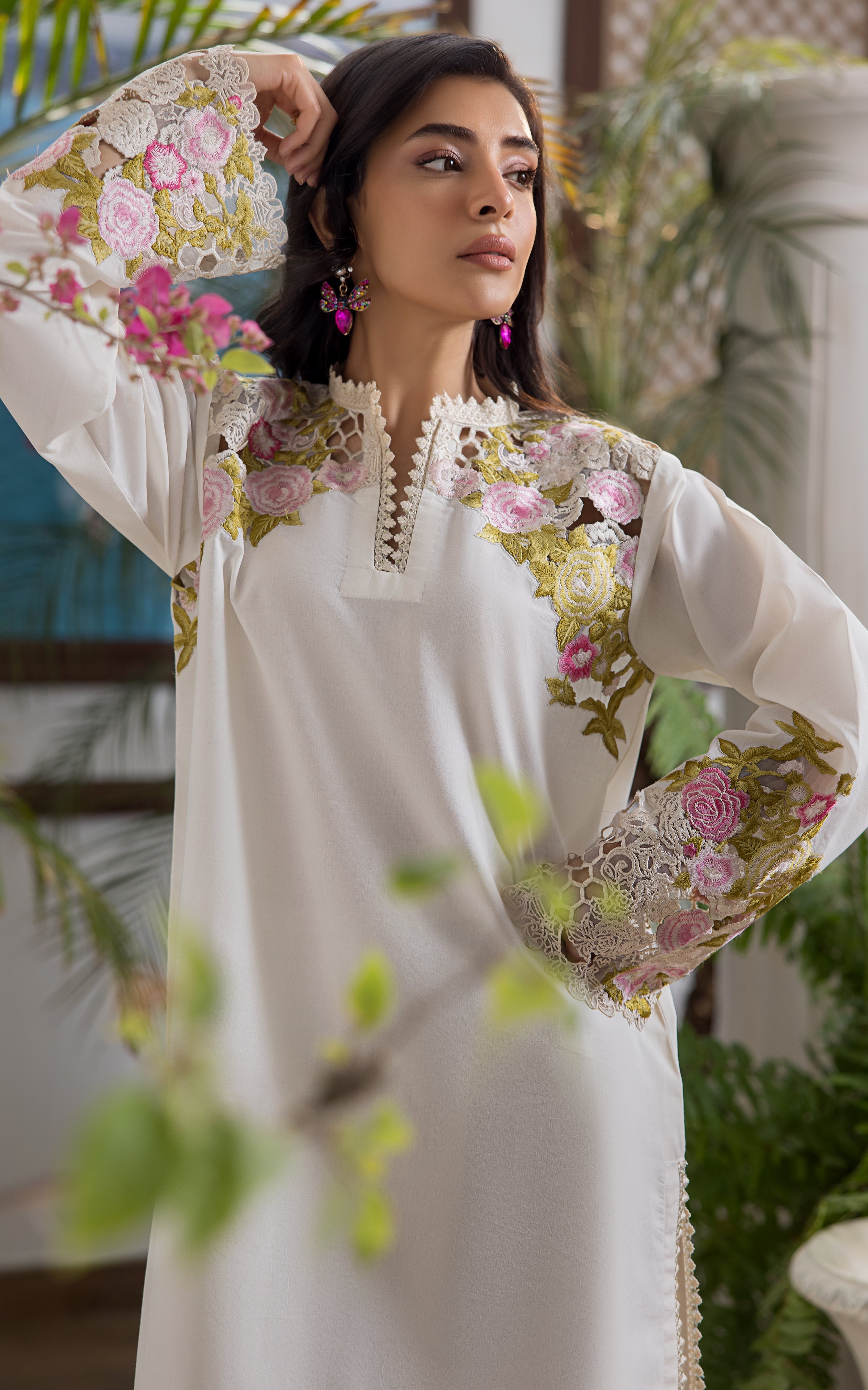 Ivory Floral Embroidered Viscose Silk Salwar Kameez (2-Piece) - Image 6