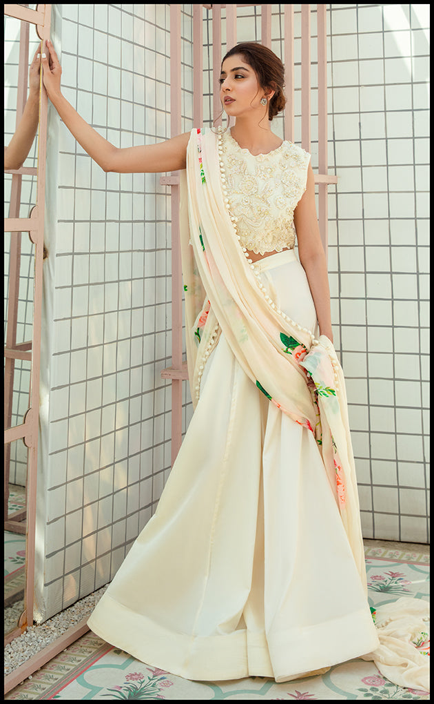 Pakistani Ivory 3D Embellished Silk Blouse & Wide-Leg Pants (3-Piece) - Image 2