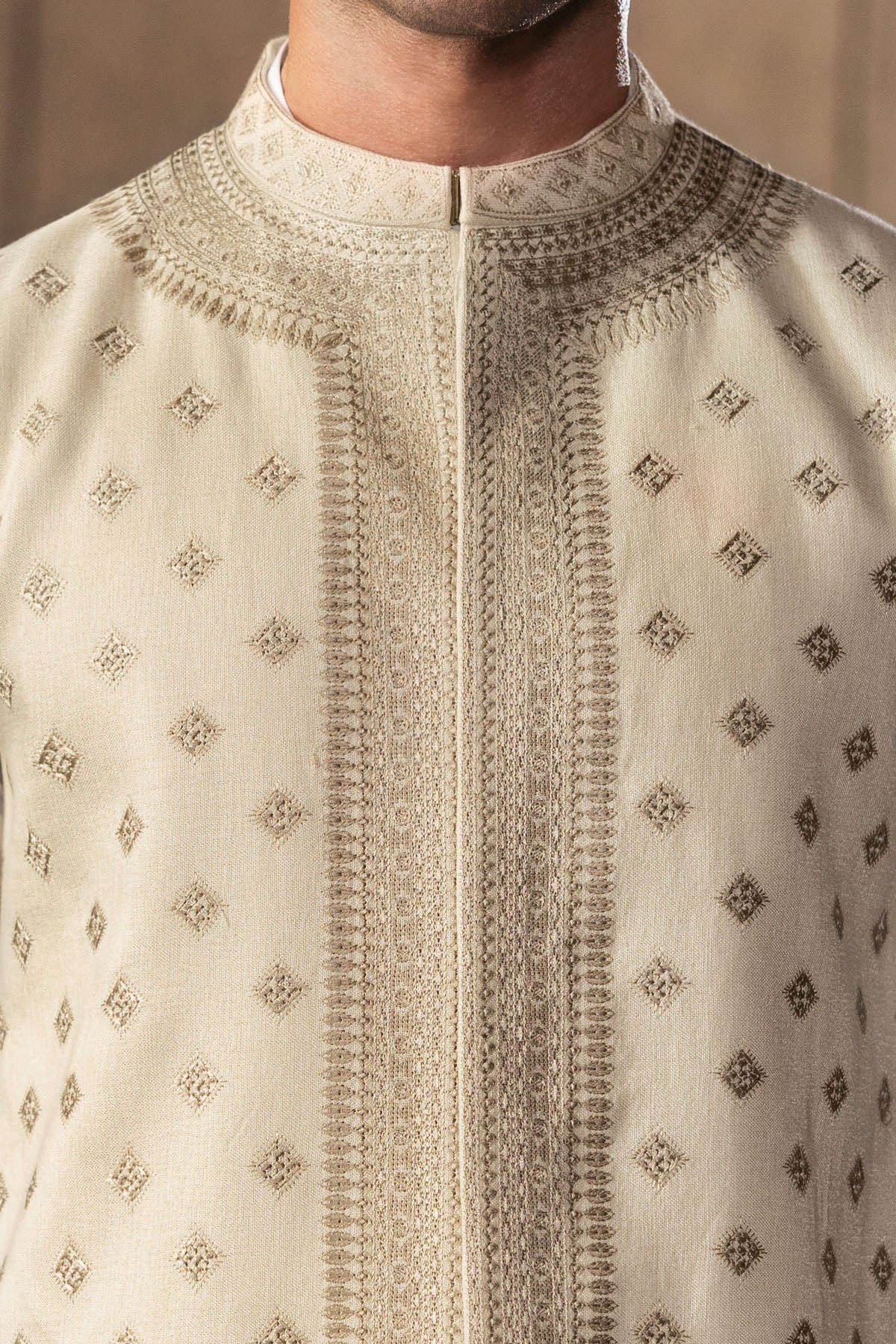 Off-White Embroidered Cotton-Silk Waistcoat (2-Piece) - Image 1