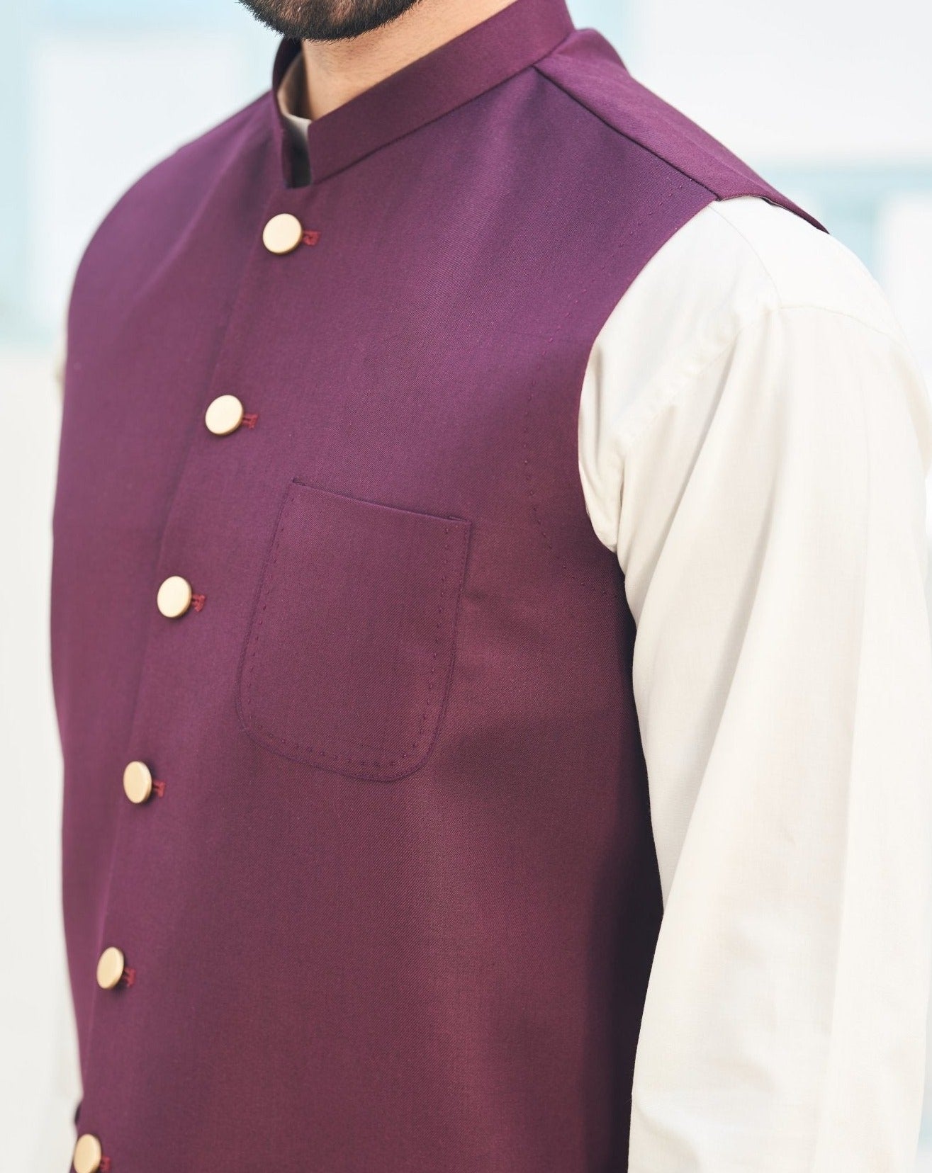 Off White Blended Waistcoat Kurta (3-Piece) - Image 5