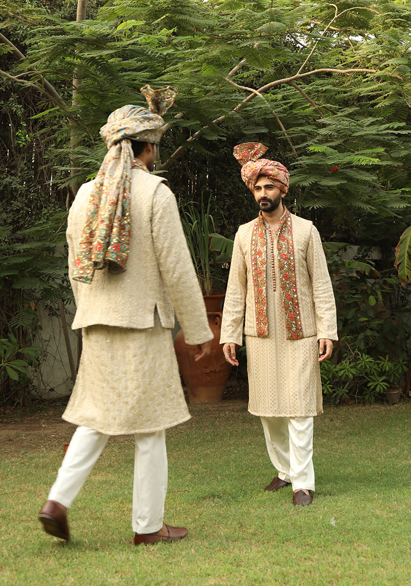 Ivory Embroidered Chiffon Waistcoat Kurta (3-Piece) - Image 5