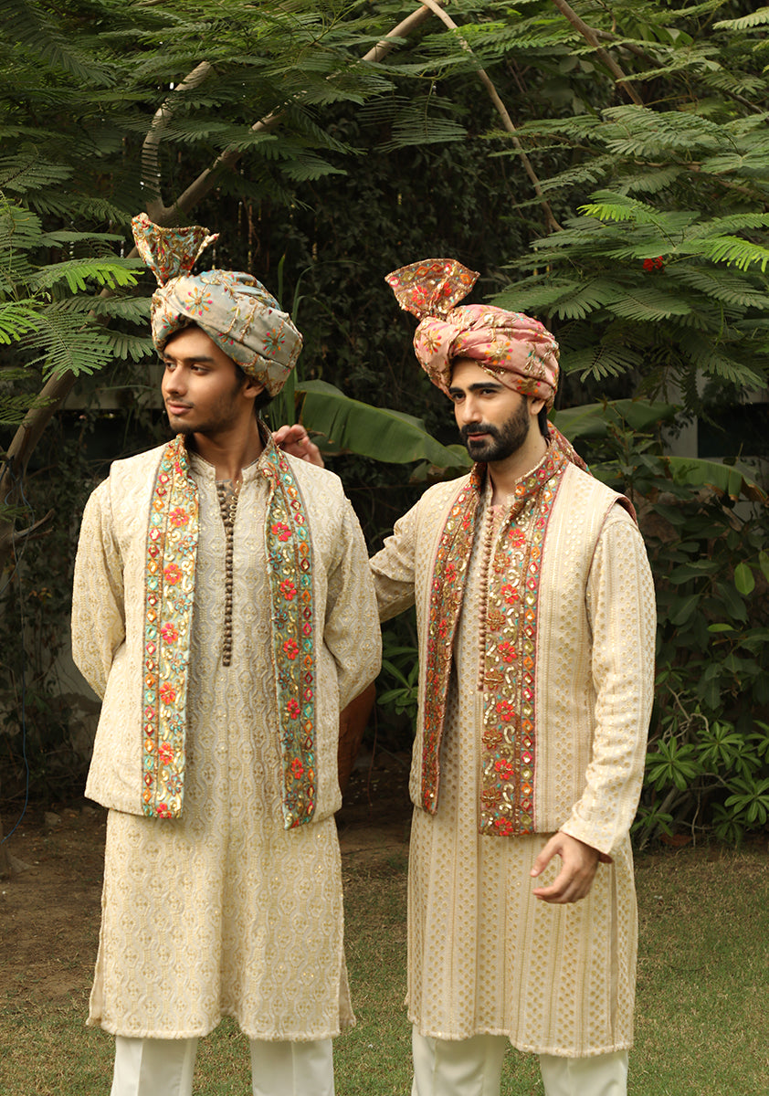 Ivory Embroidered Chiffon Waistcoat Kurta (3-Piece) - Image 6