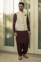 Off-White Embroidered Suiting Waistcoat Kurta (3-Piece) - Image 4