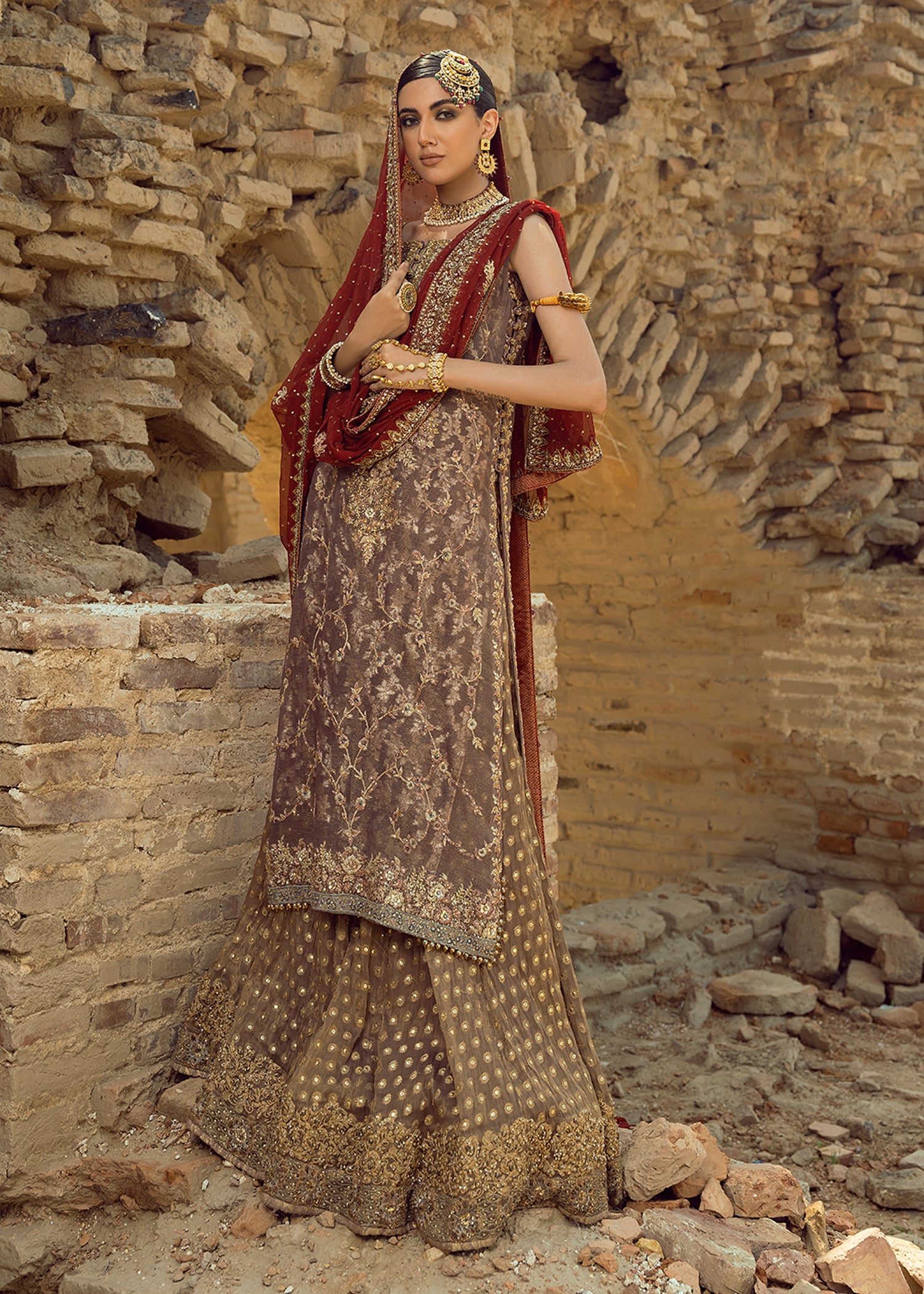 Pakistani Lavender Zardozi Lame Mesori Salwar Kameez (3-Piece) - Image 1