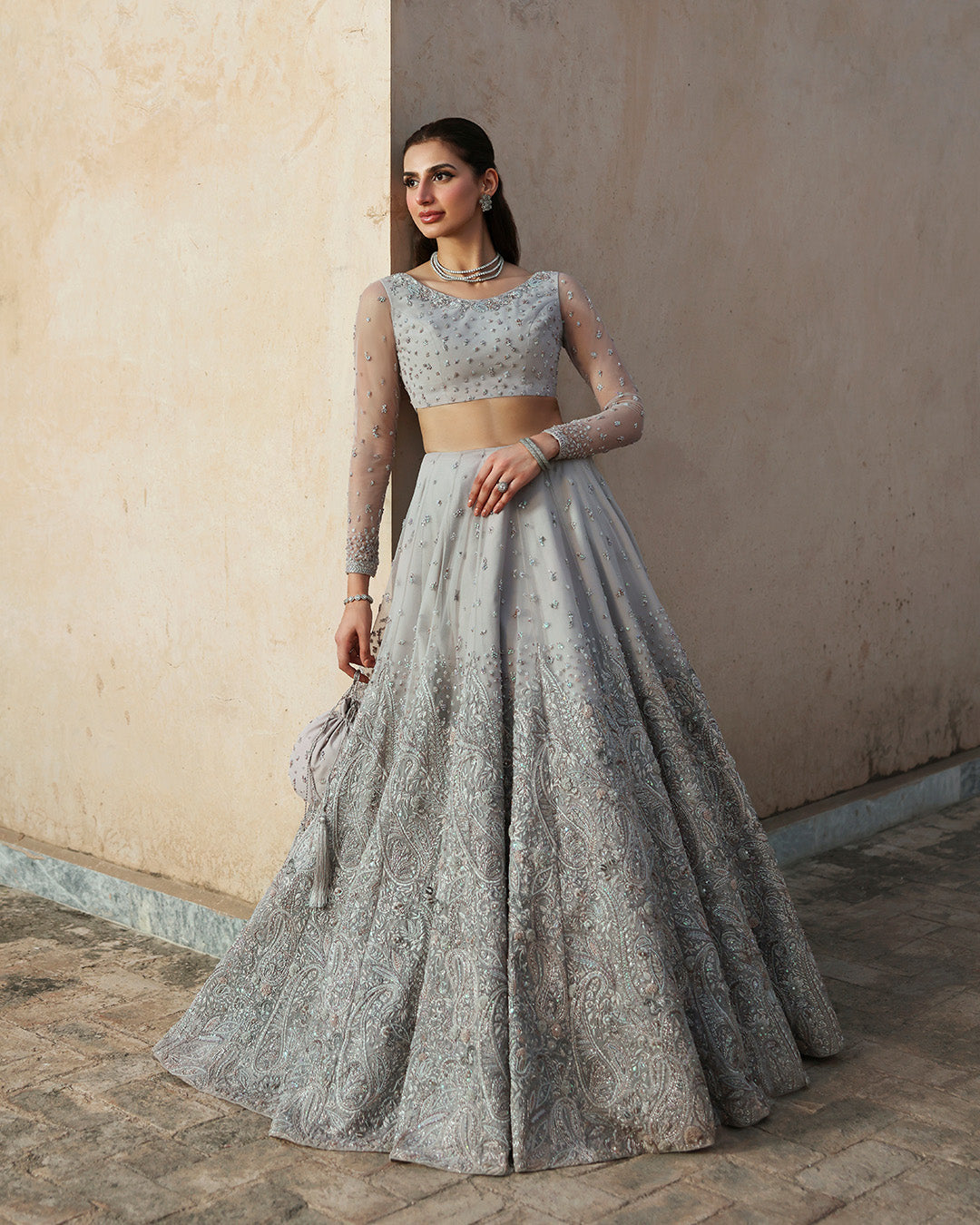 Pakistani Dusty Lilac Embellished Net Lehenga Set (3-Piece) - Image 4