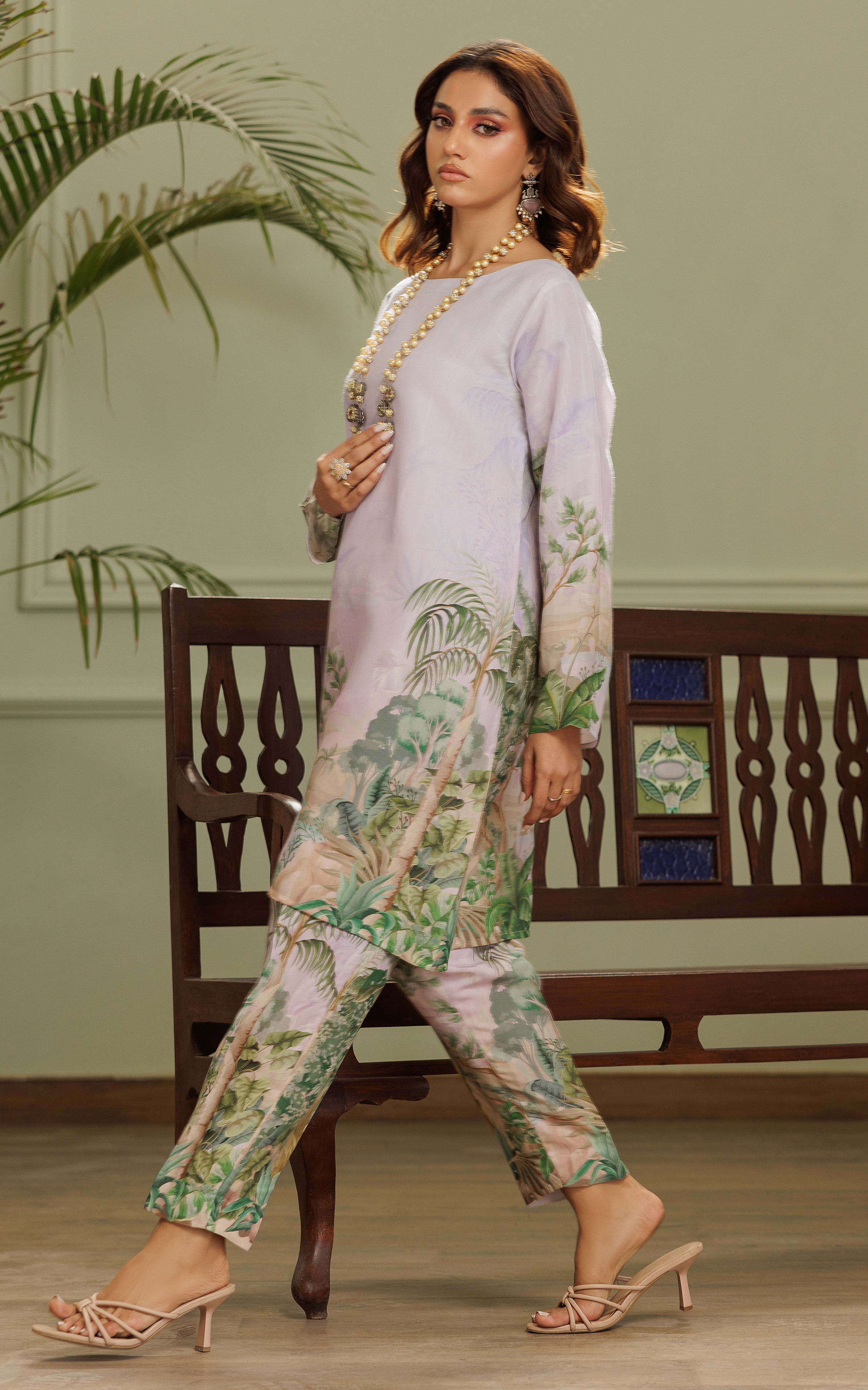 Soft Lilac Printed Viscose Salwar Kameez (2-Piece) - Image 4