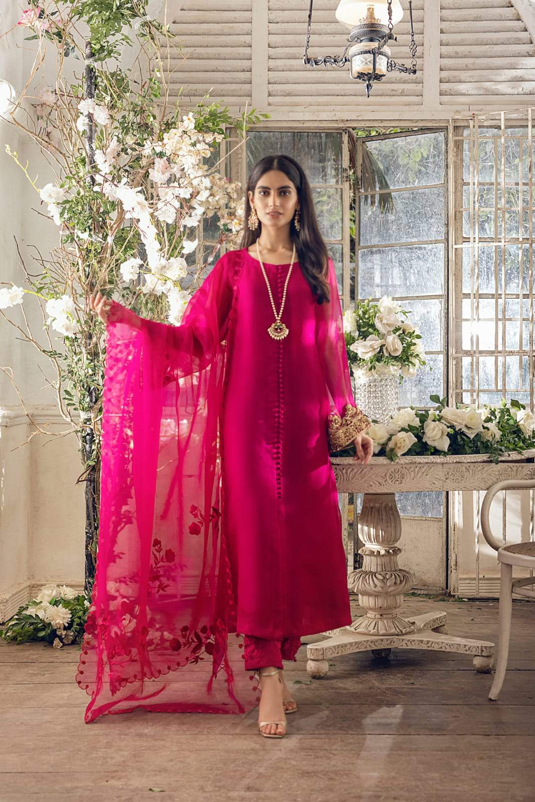 Magenta Hand Embellished Pure Organza Salwar Kameez (3-Piece) - Image 4