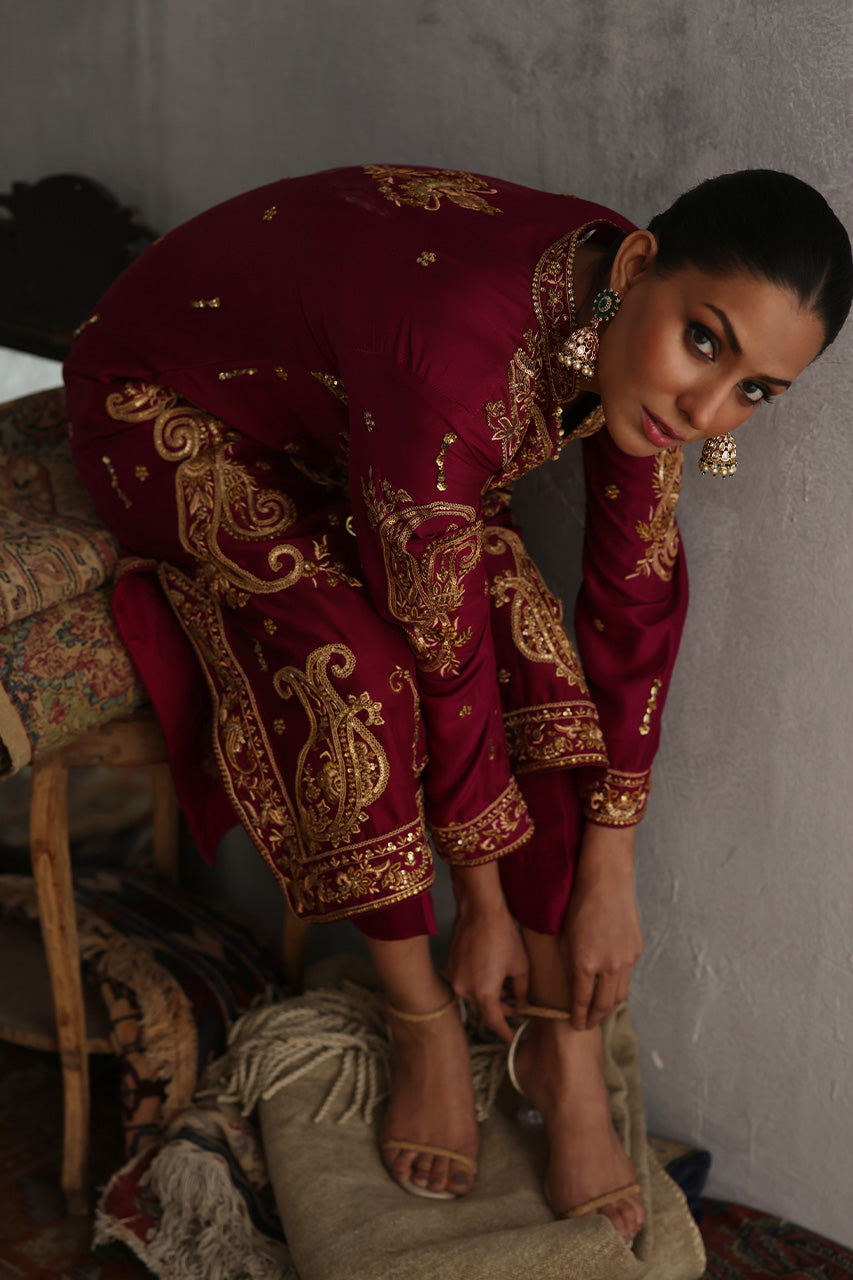 Magenta Zardozi & Marori Raw Silk Salwar Kameez (3-Piece) - Image 6