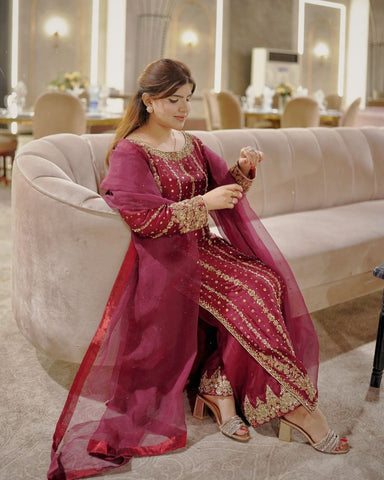 Pakistani Deep Magenta Embroidered Long Kameez (3-Piece) - Image 4