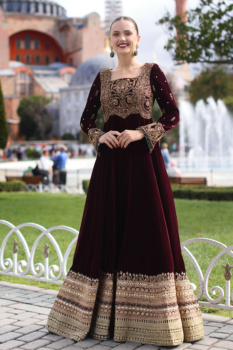 Maroon Embellished Velvet Anarkali Gown (2-Piece) - Image 4