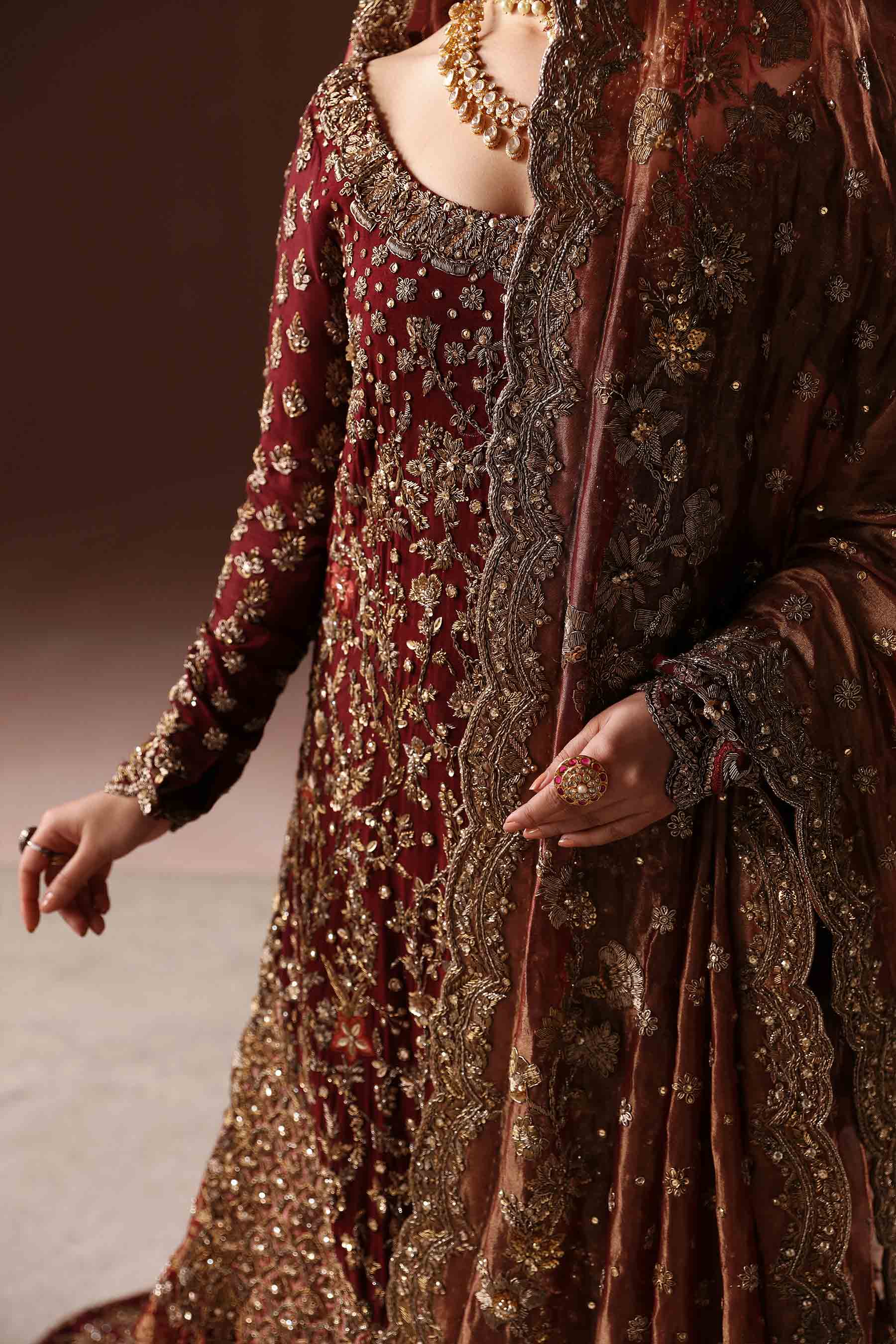 Deep Maroon Zardozi Jamawar Farshi Gharara (3-Piece) - Image 5